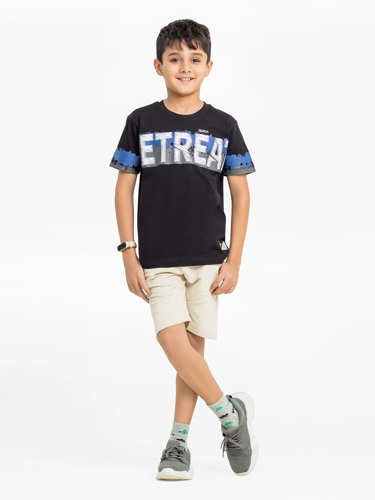 Retreat Graphic Tee - EBTTS24-005