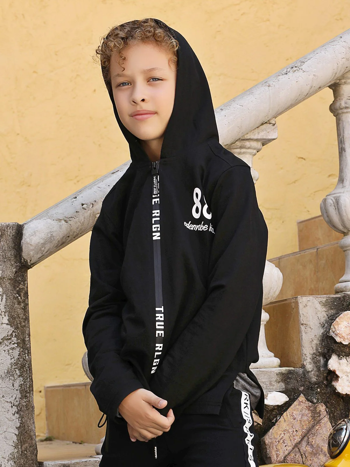 Zipper Hoodie - EBTH18-2438
