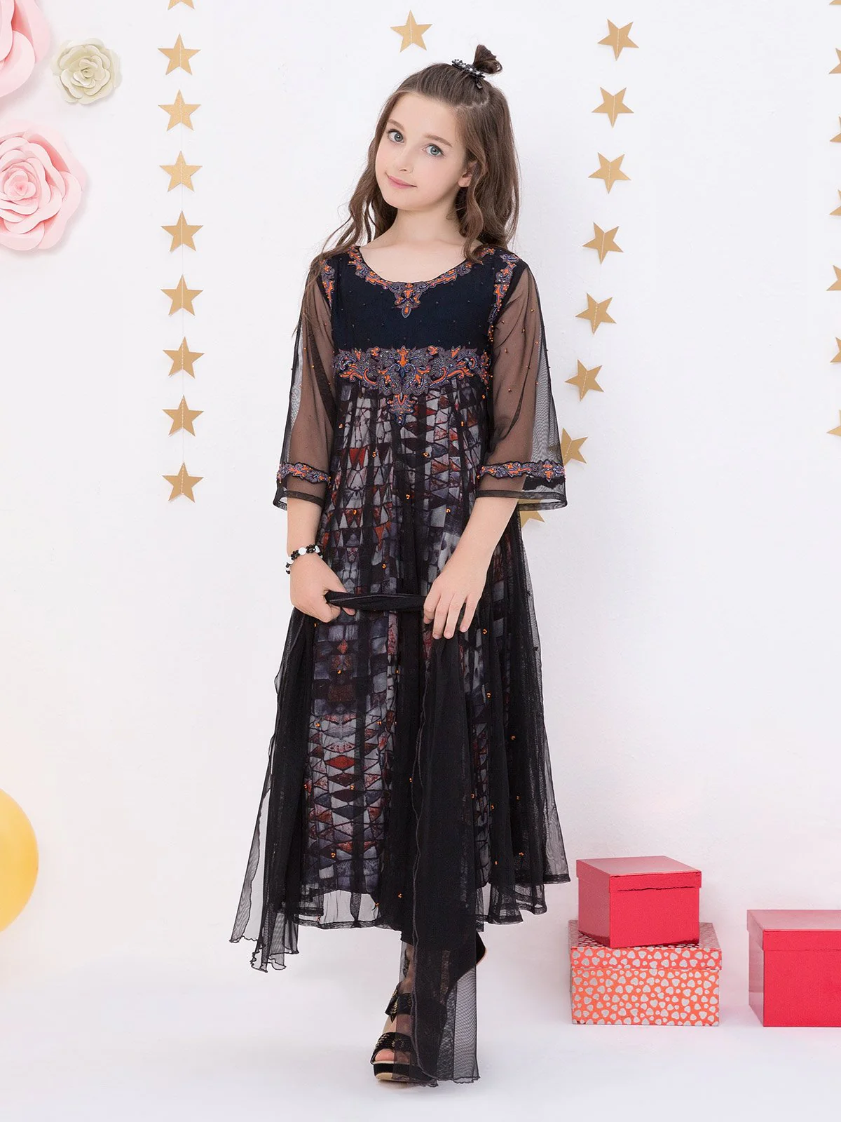Embroidered Suit - EGTP18-22099