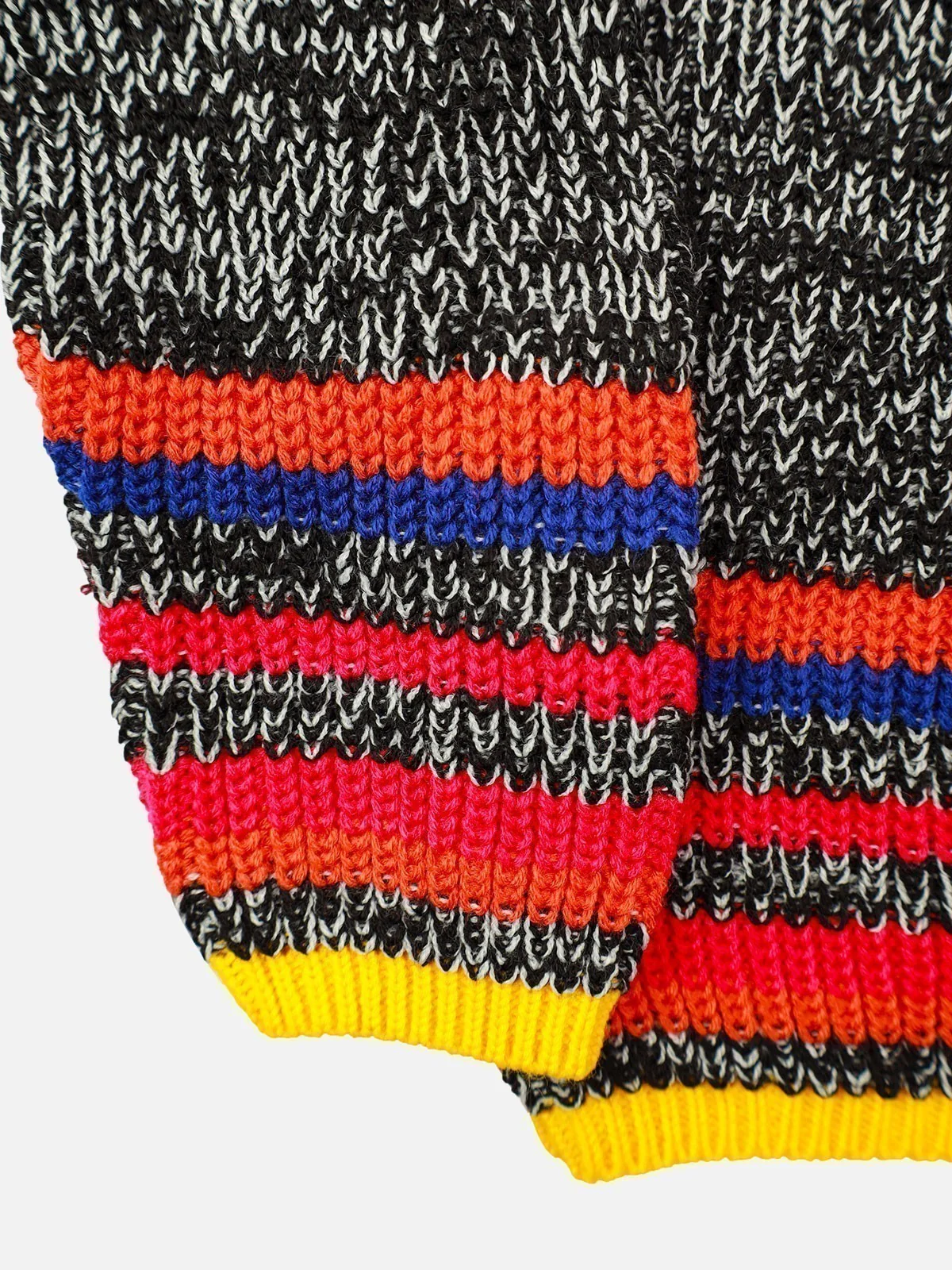 Knitted Sweater - EGTSWT21-003 - Image 5