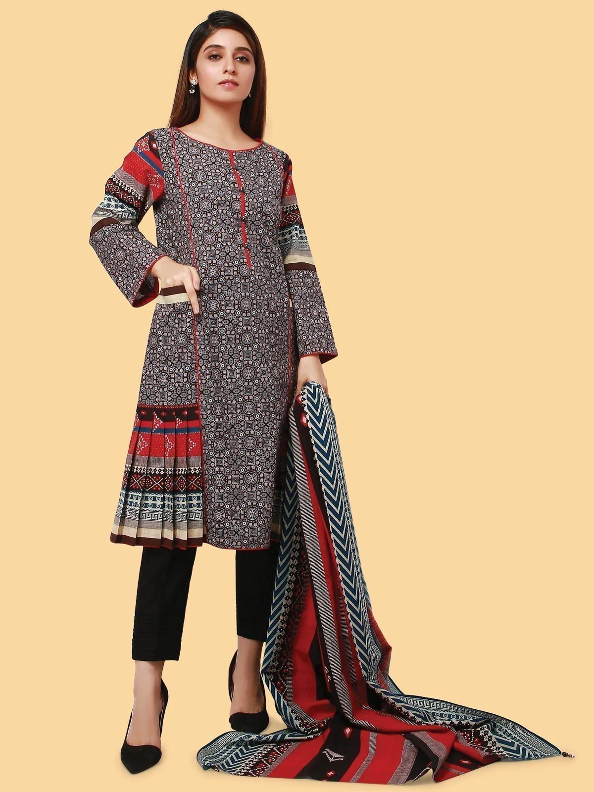 Printed Khaddar Suit - ELU19A10-19890
