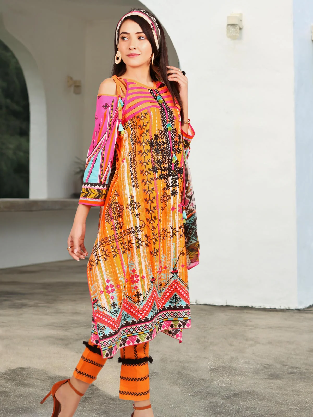 Embroidered Cambric Suit - ELU19V4-19731