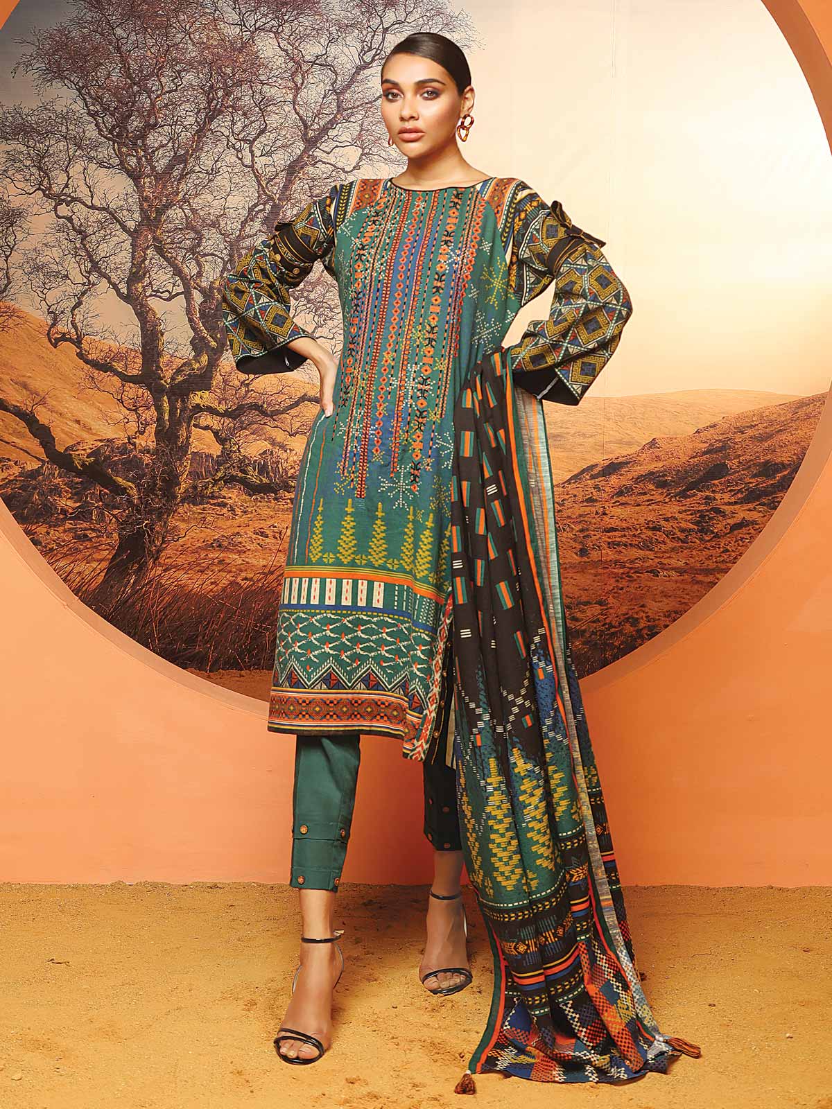Embroidered Khaddar Suit - ELU19W8-19841