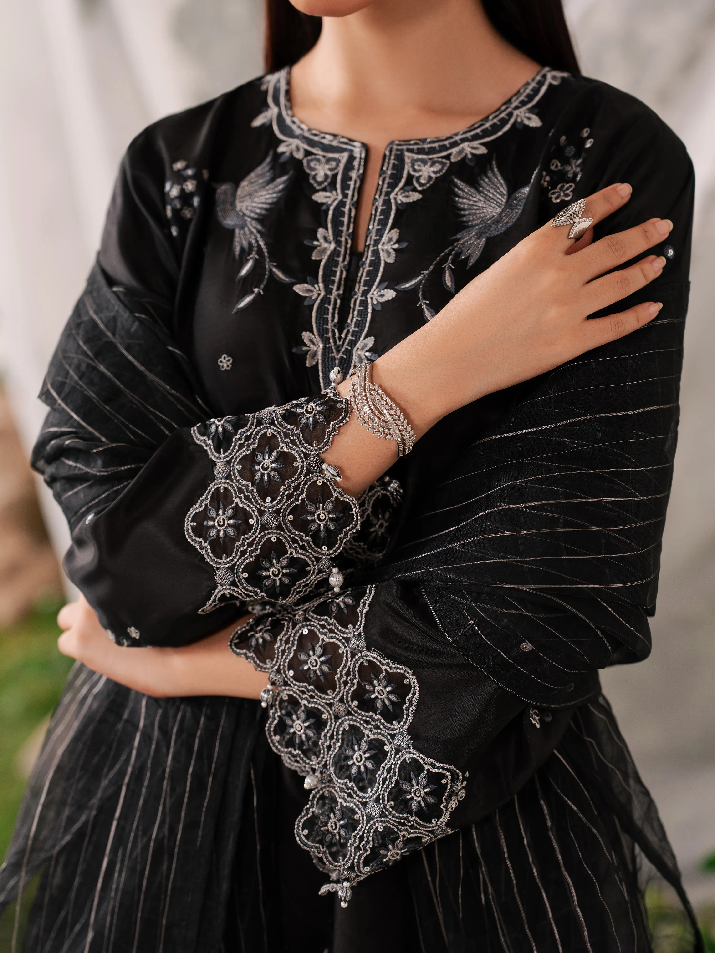 Embroidered Silk Suit - EWTPLED6-00066-3P - Image 4