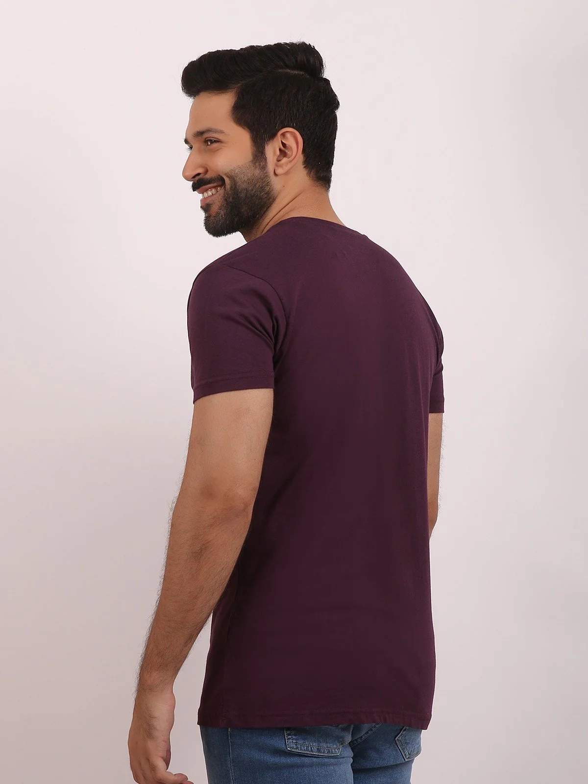 V-Neck Basic Tee - EMTBT20-015 - Image 3