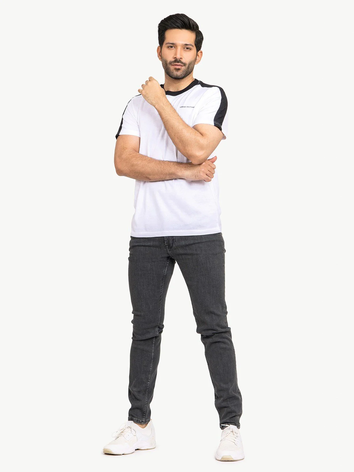 Crew Neck Graphic Tee - EMTGT21-008