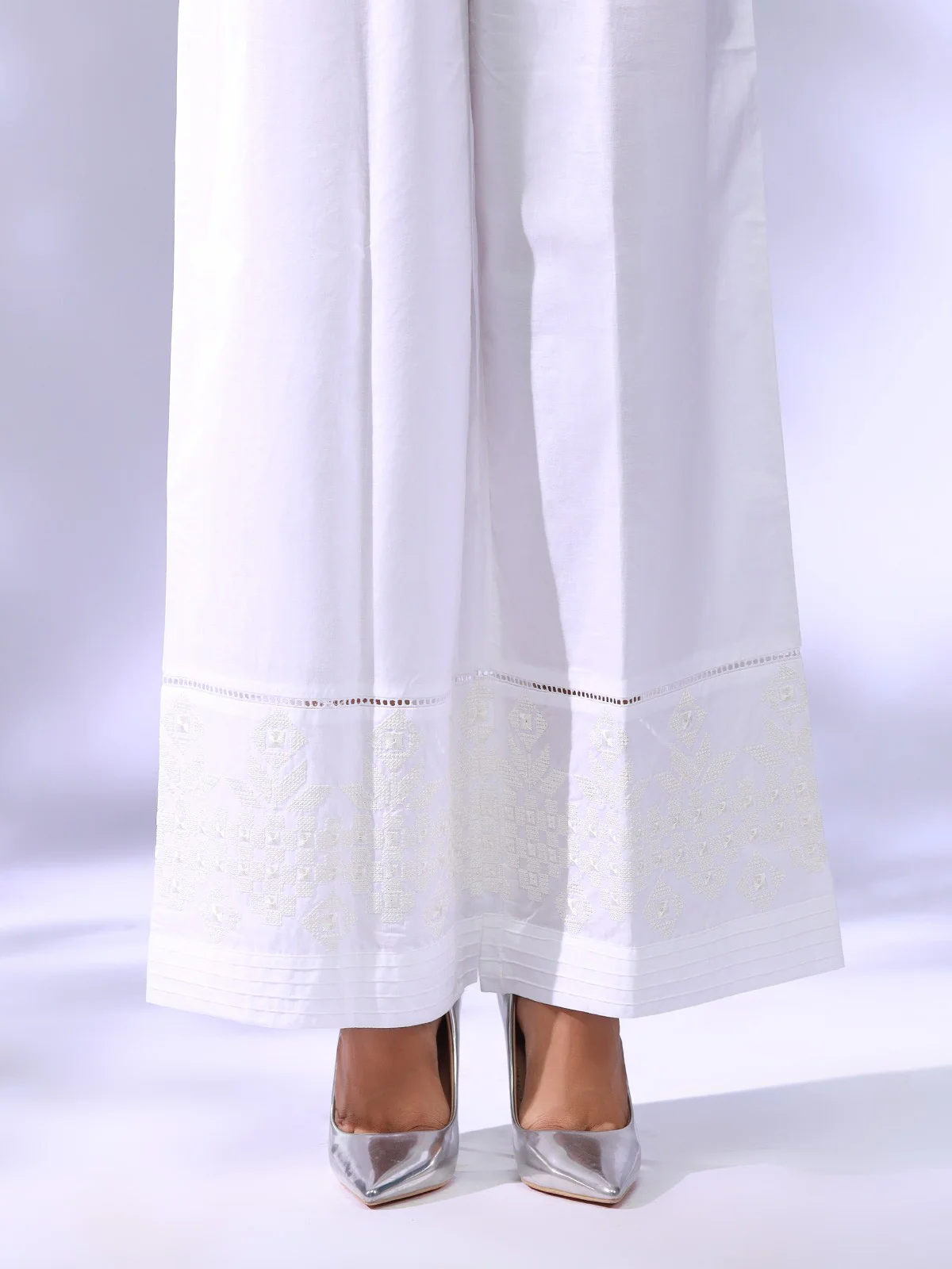 Embroidered Cotton Trouser - EWBE20-76232