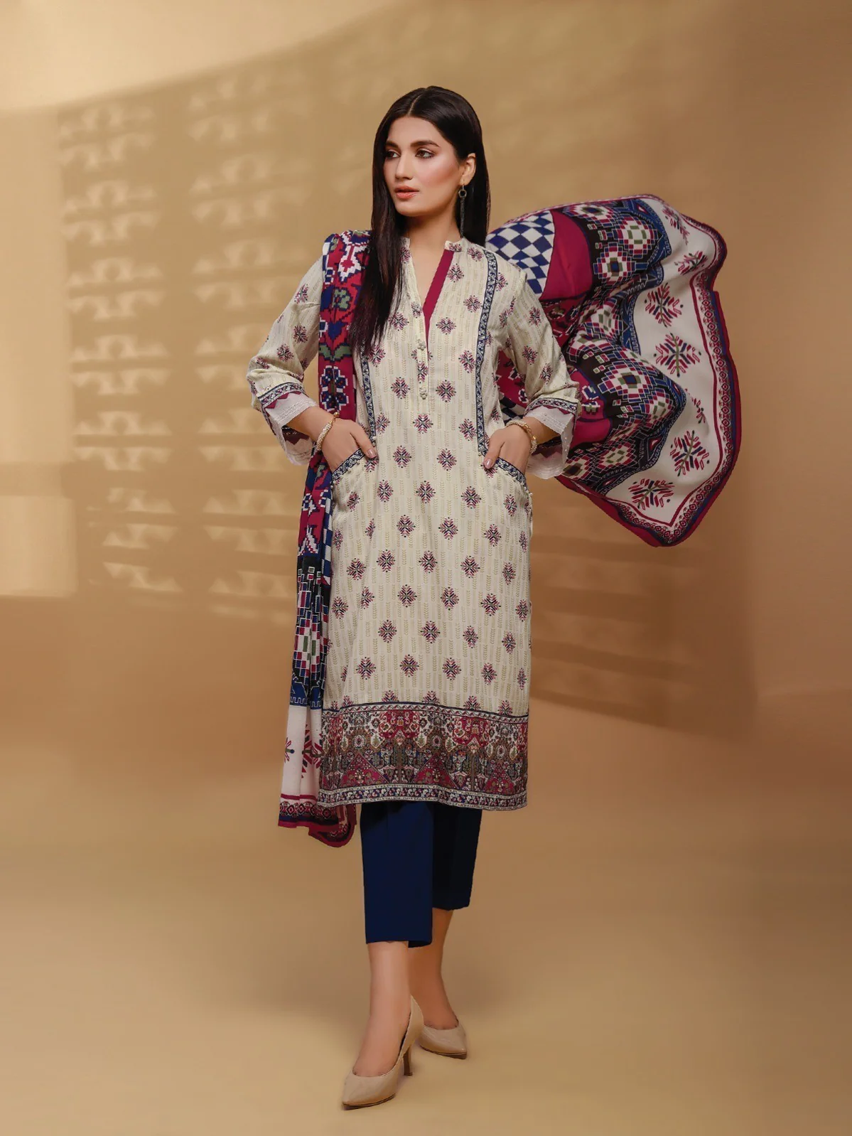 Printed Viscose Suit - EWU20A14-20387