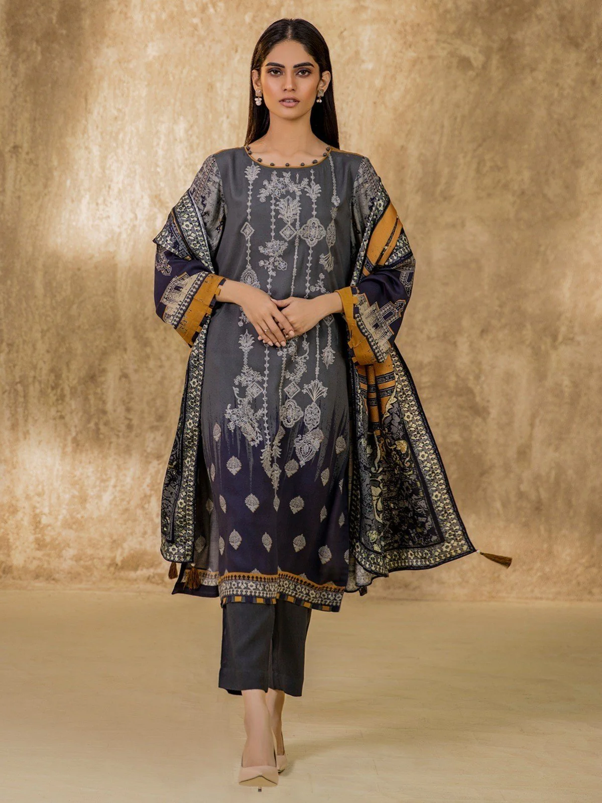 Embroidered Viscose Suit - EWU20V13-20120