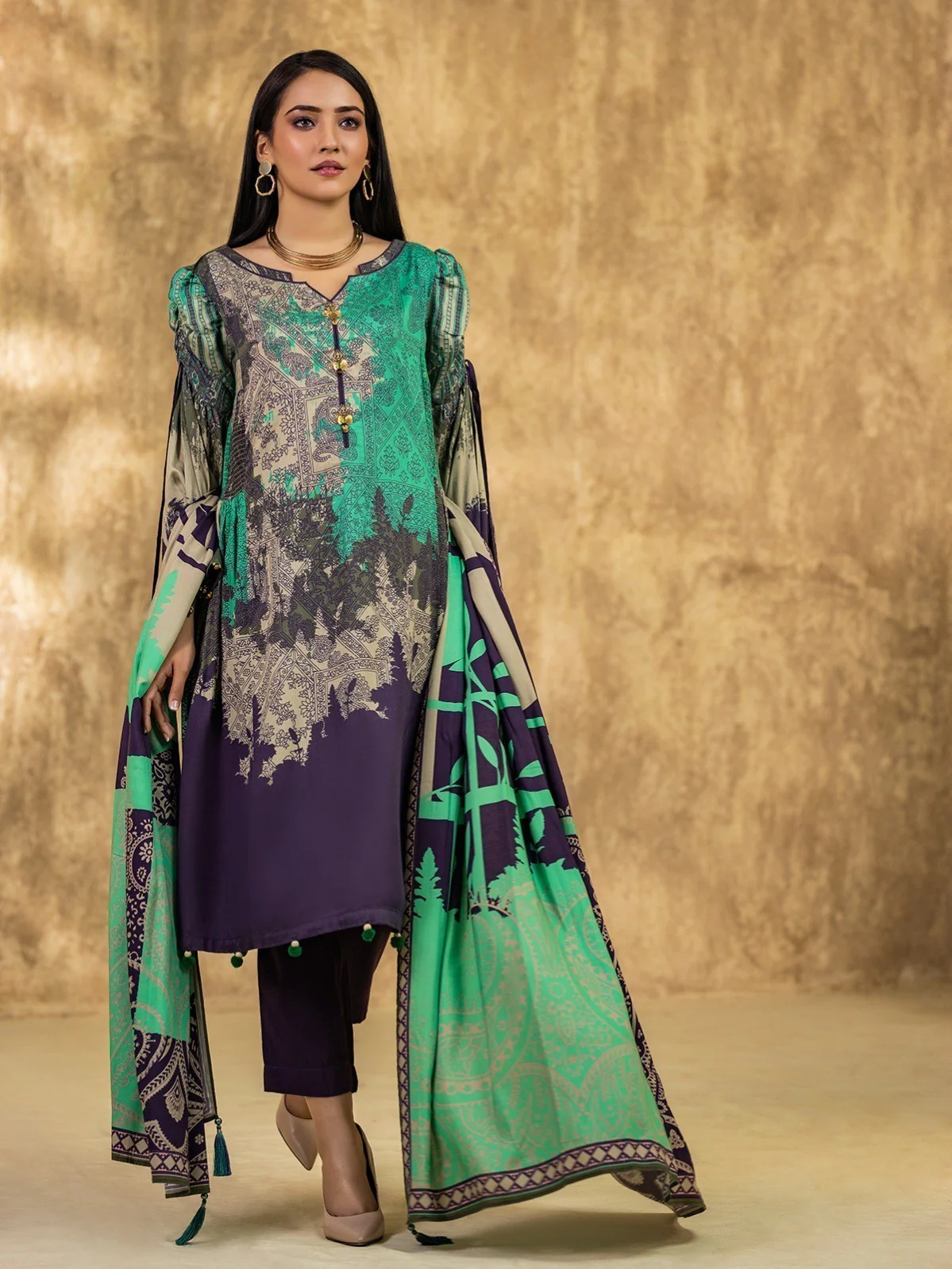Embroidered Viscose Suit - EWU20V13-20127
