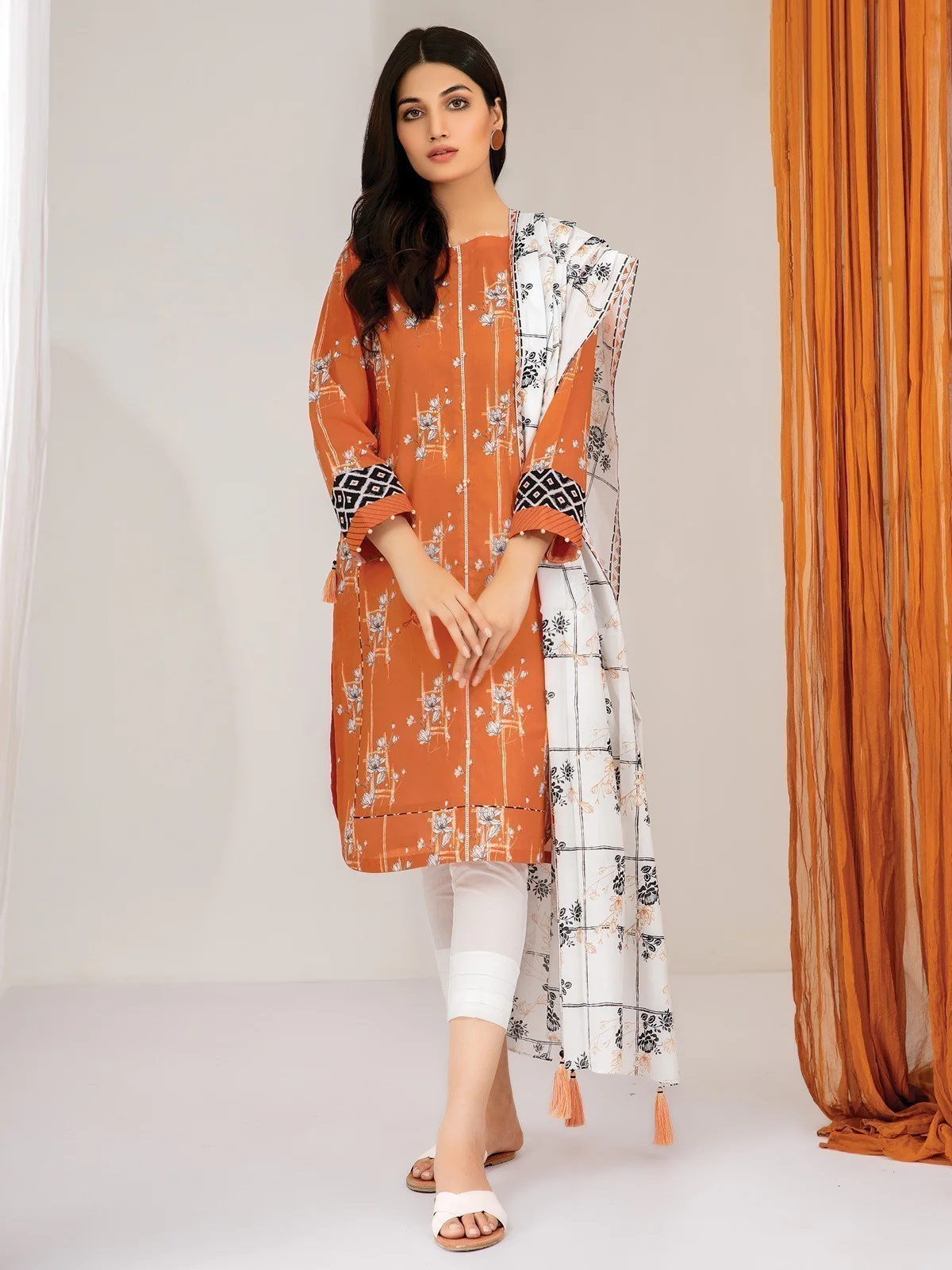 Printed Lawn Shirt Dupatta - EWU21A1-20590