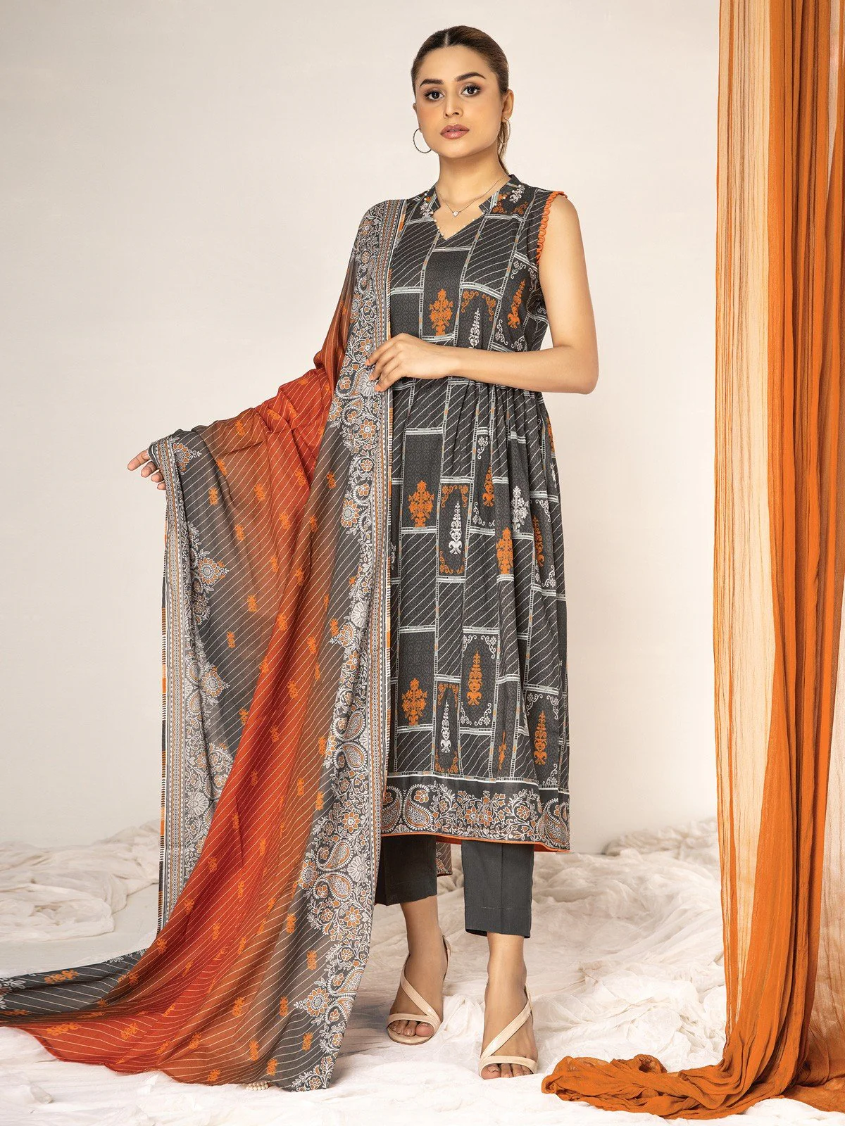 Printed Lawn Suit - EWU21A1-20675