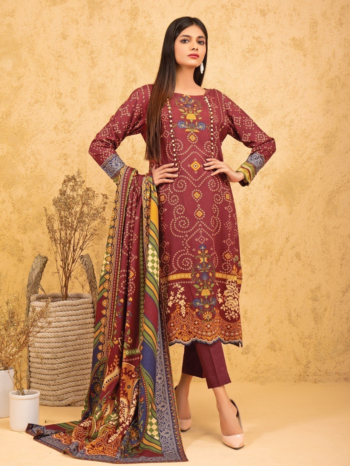 Printed Viscose Suit - EWU21A10-21376