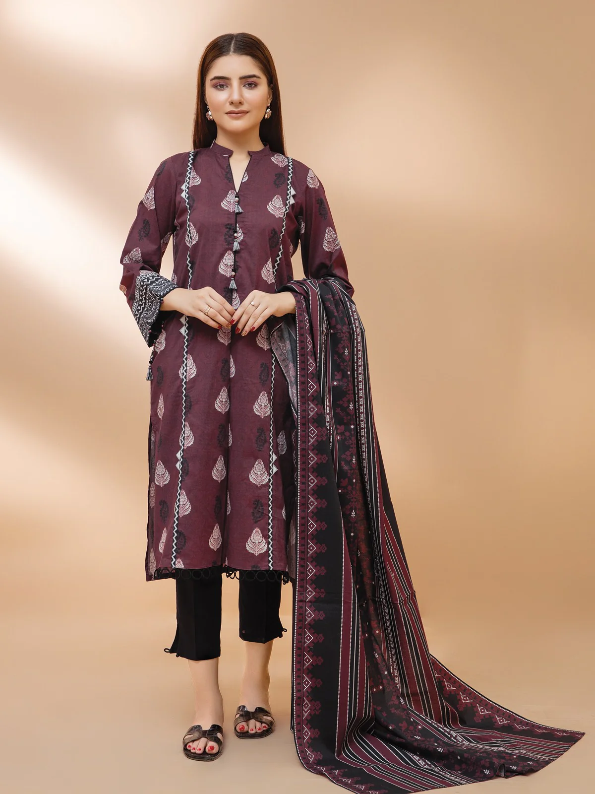 Printed Khaddar Suit - EWU21A9-21472
