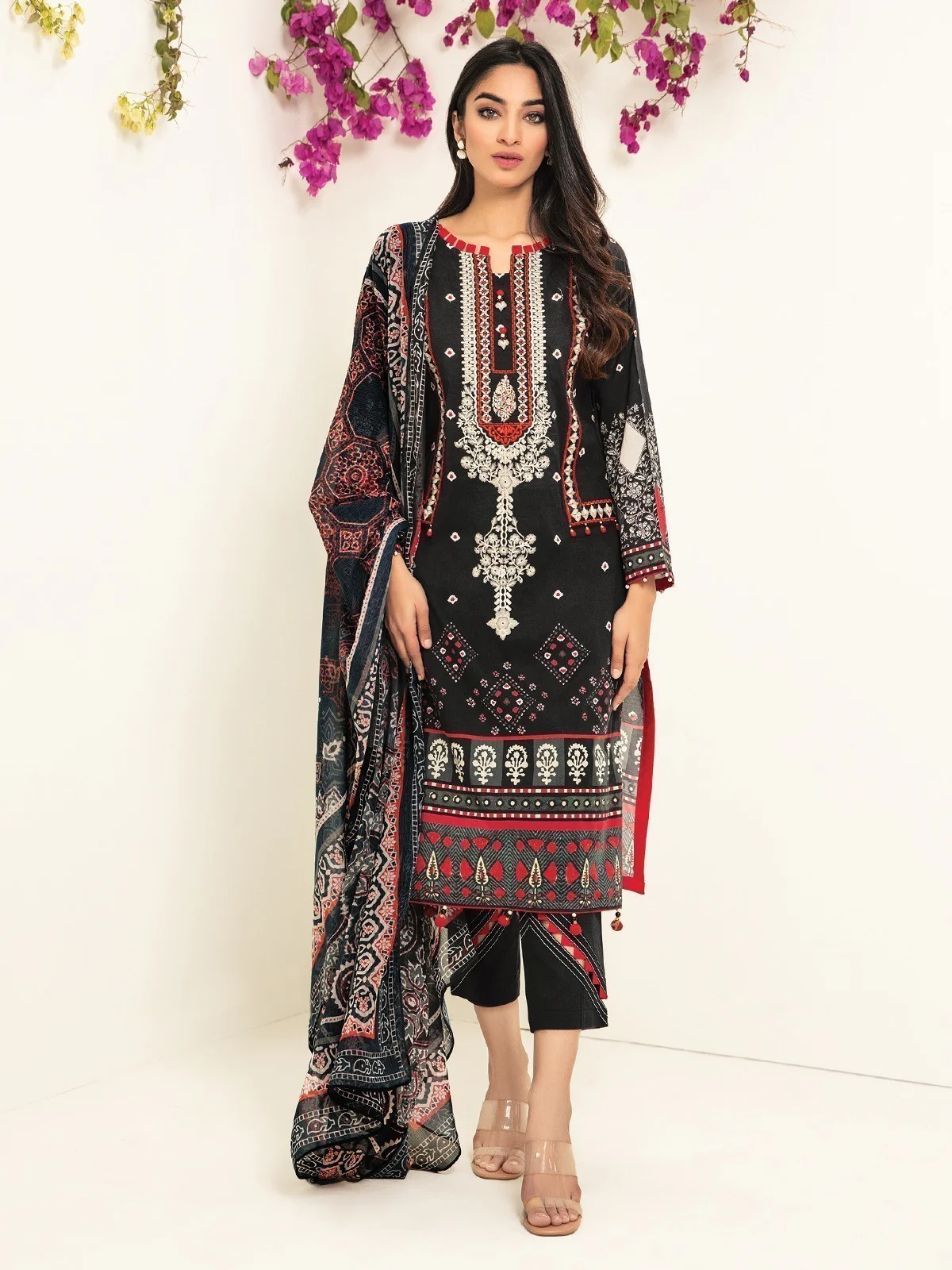 Embroidered Lawn Suit - EWU21V2-20454