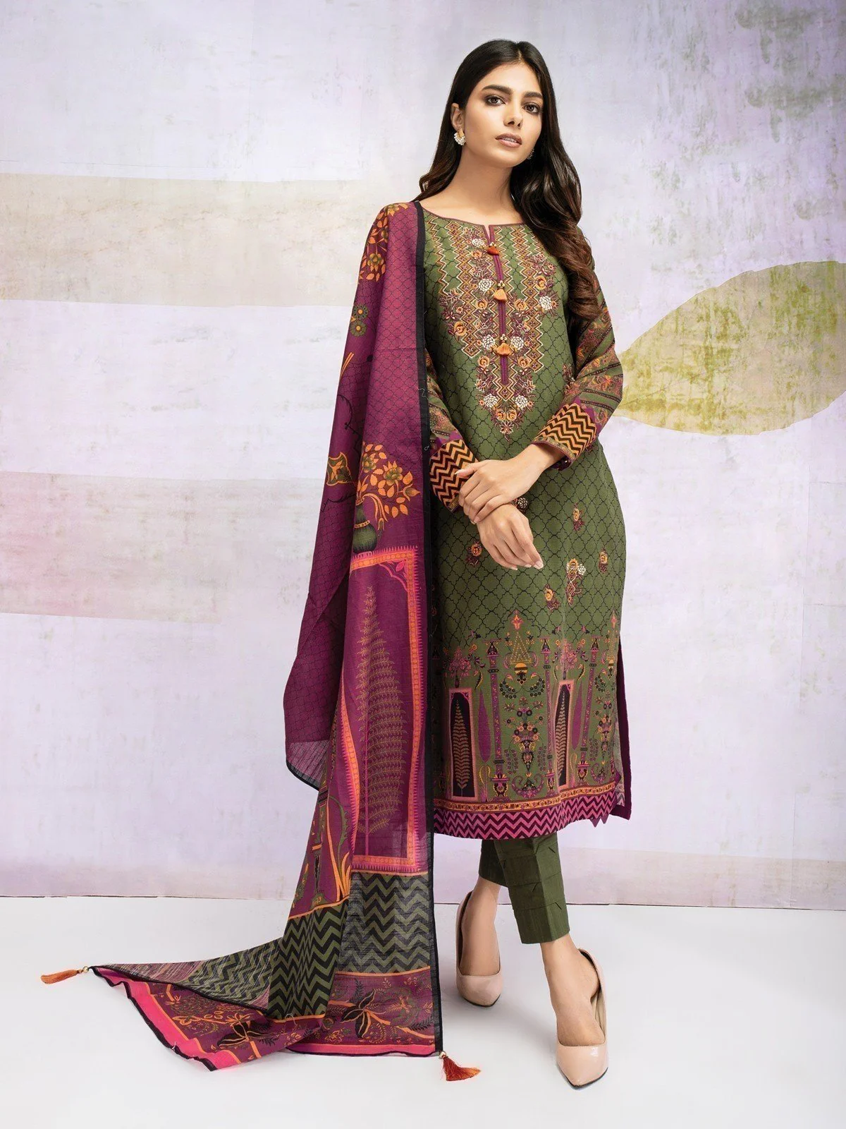 Embroidered Khaddar Suit - EWU21V8-21682