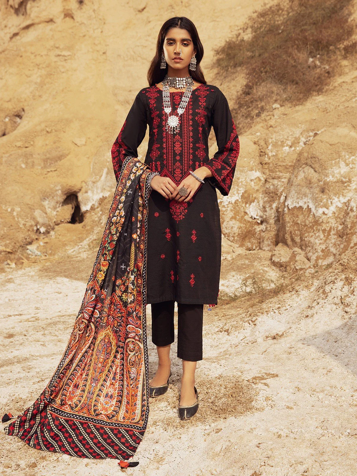 Embroidered Cotail Suit - EWU21V8-21812