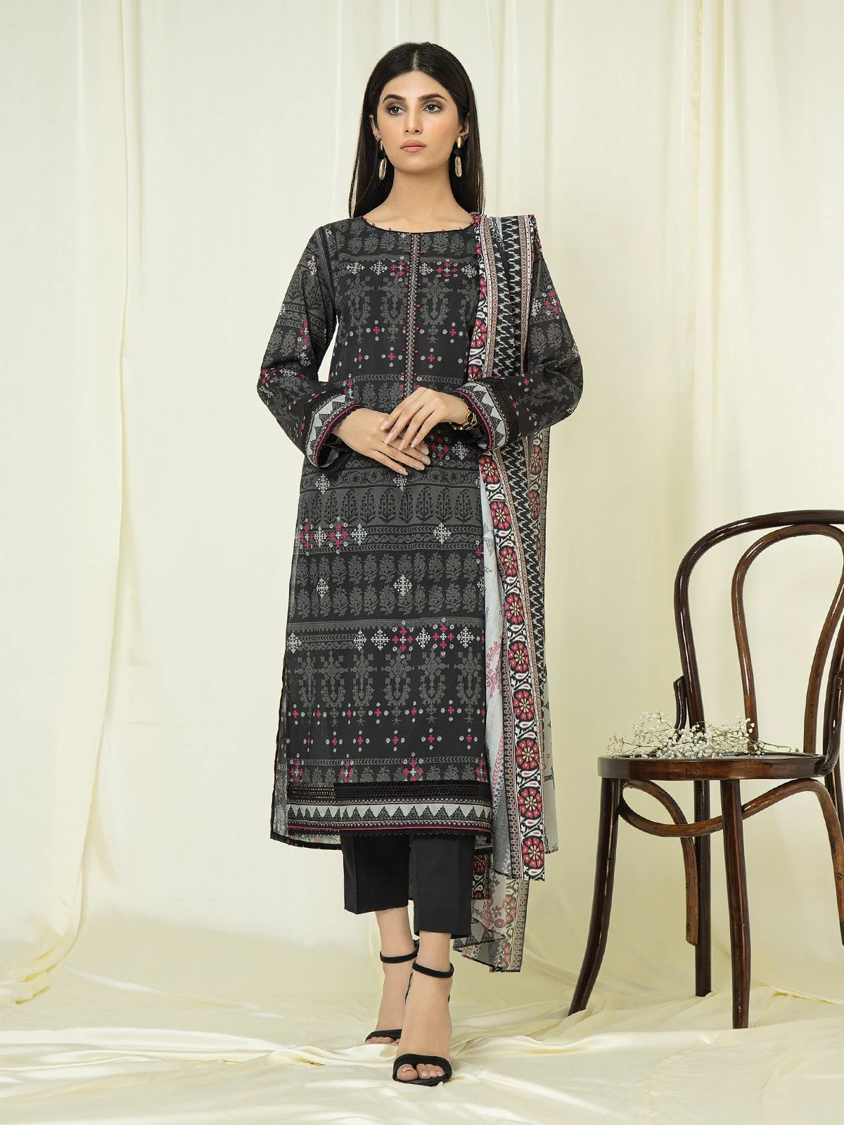 Printed Lawn Suit - EWU22A1-23165