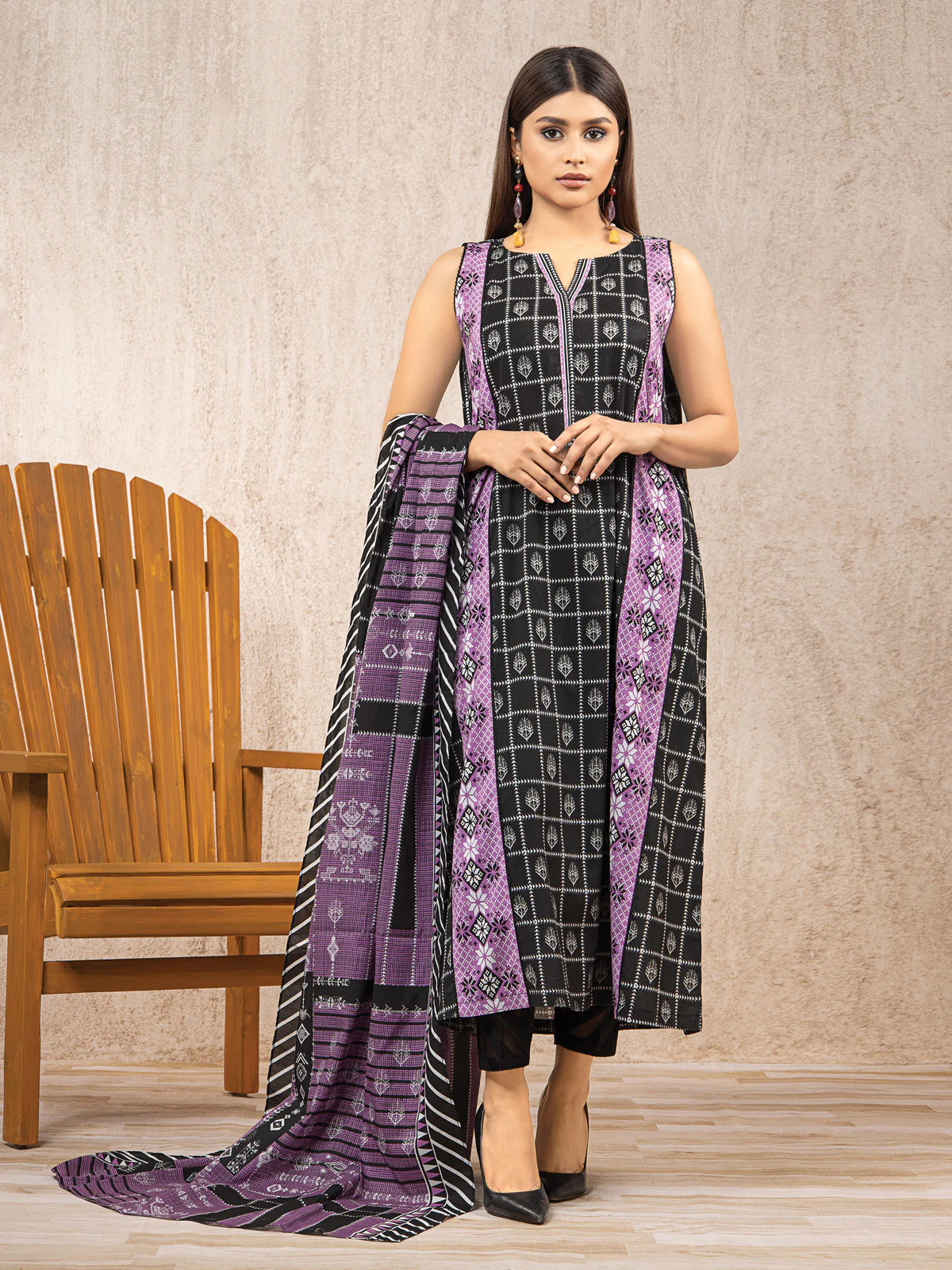 Printed Khaddar Shirt Dupatta - EWU22A3-24286