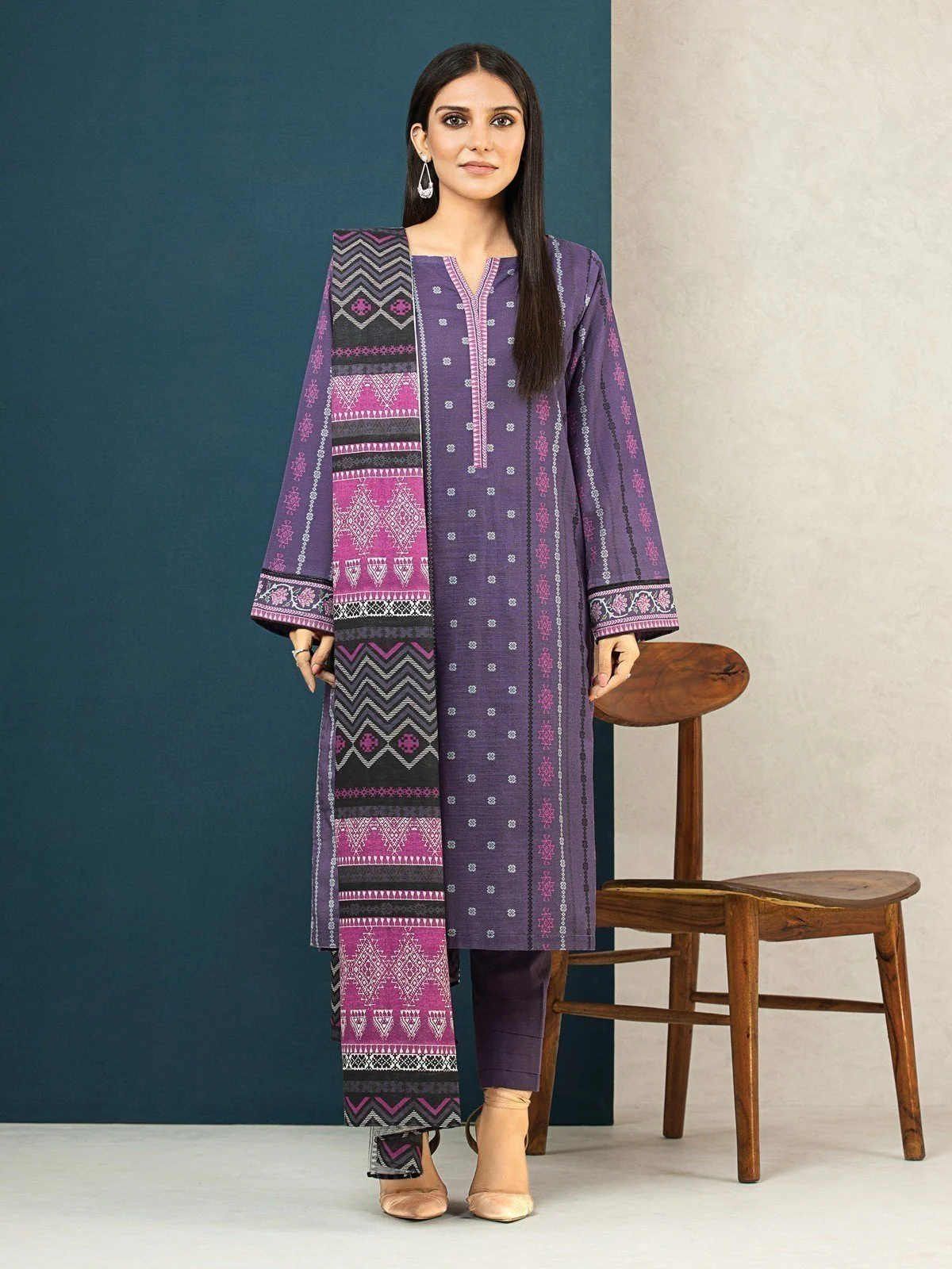 Printed Khaddar Suit - EWU22A3-24430