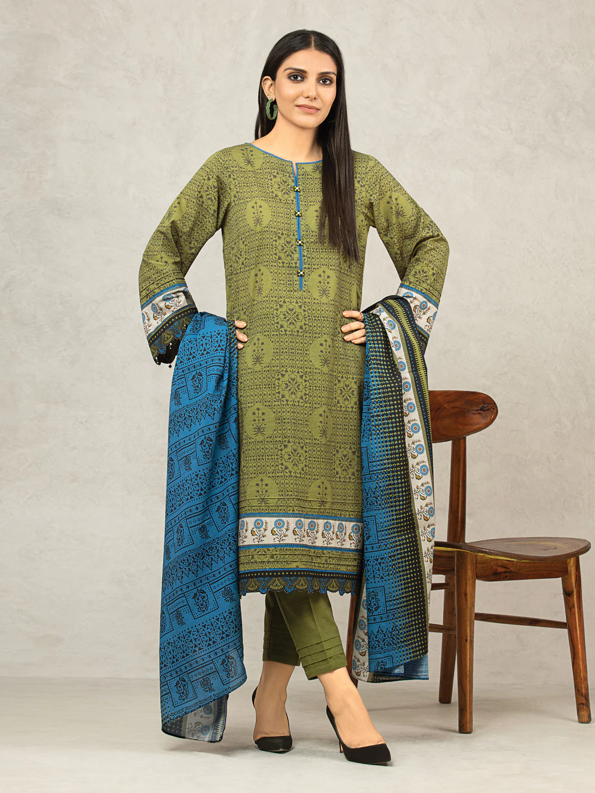 Printed Khaddar Suit - EWU22A3-24504