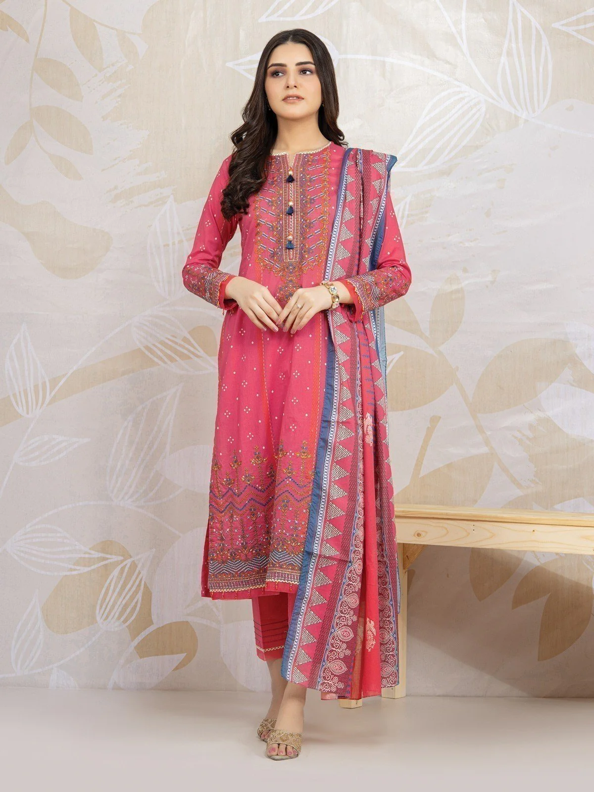 Embroidered Lawn Shirt Dupatta - EWU22V1-23645