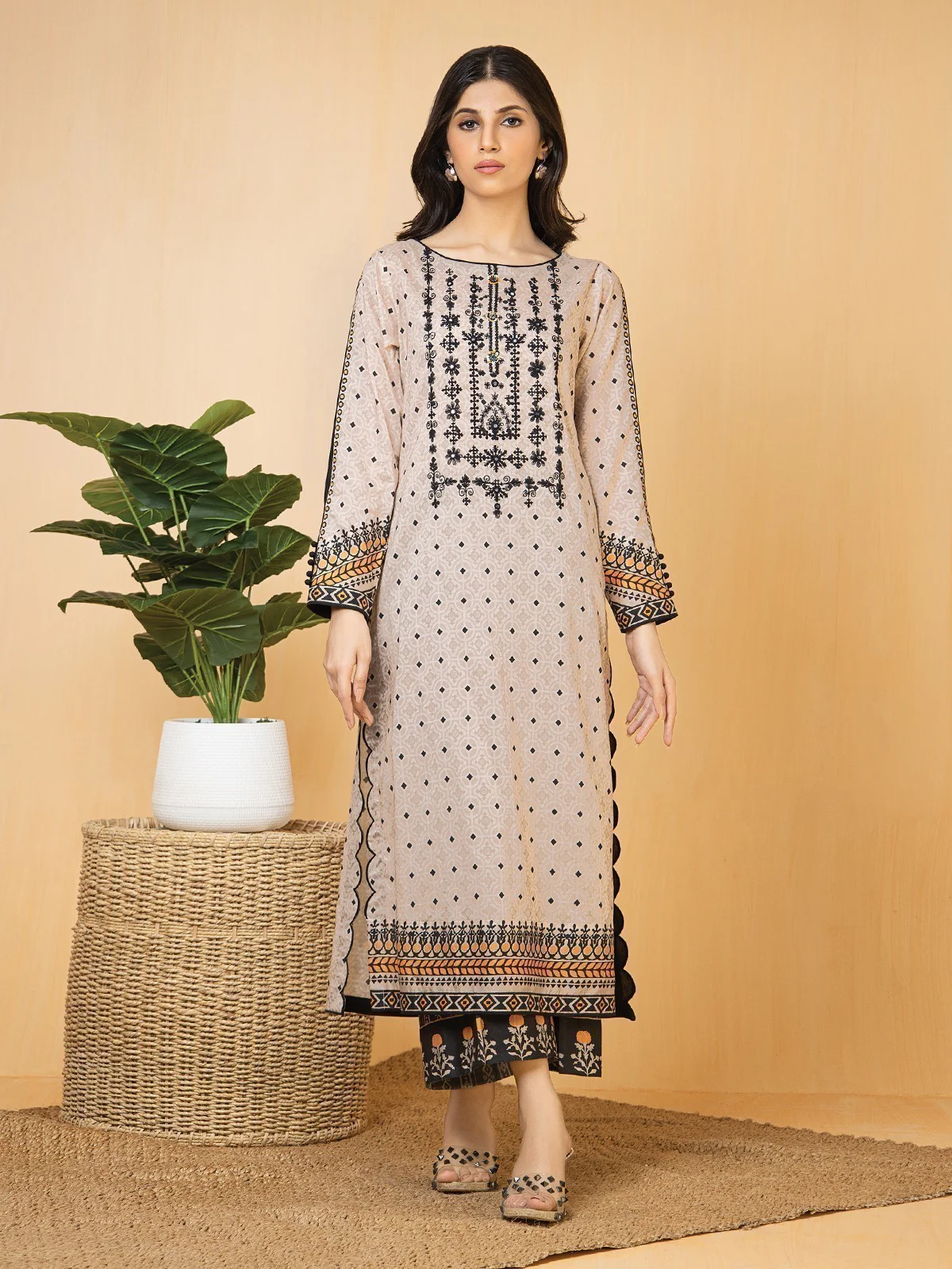 Embroidered Lawn Shirt Trouser - EWU22V1-23663
