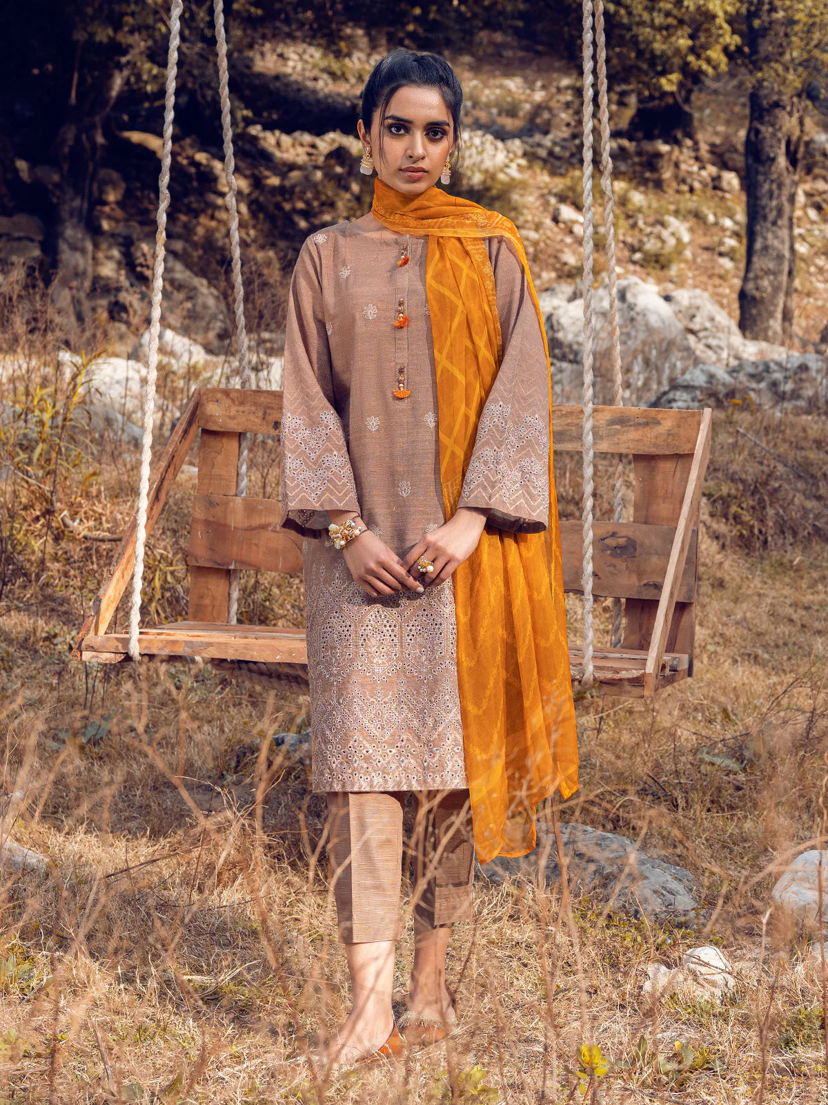 Embroidered Khaddar Shirt - EWU22V12-25008S
