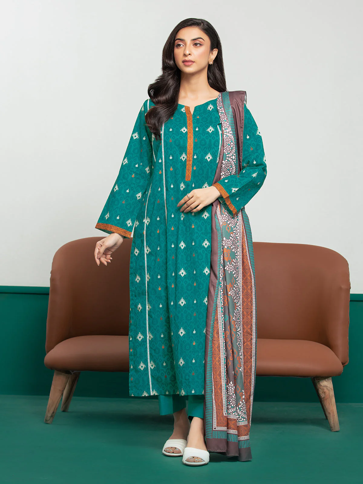 Printed Khaddar Suit - EWU23A3S-27603-3P