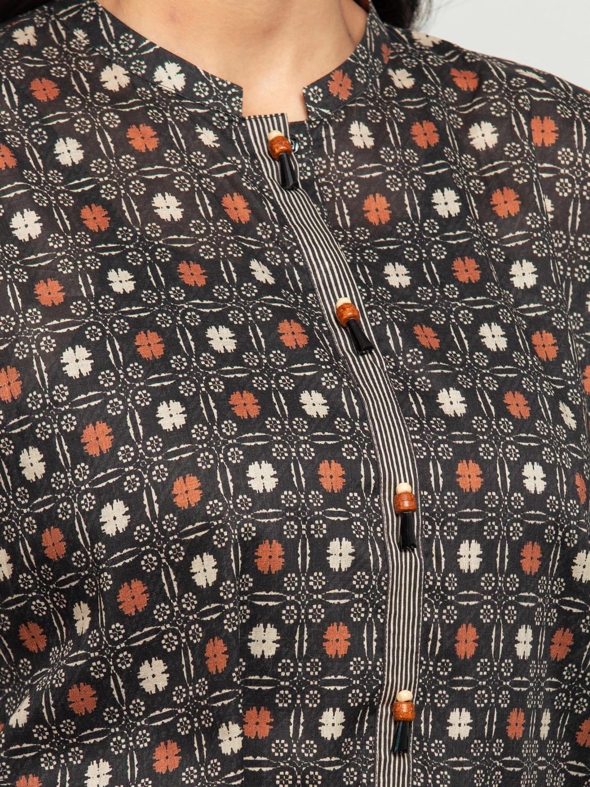 Printed Khaddar Suit - EWU23A3S-27625-3P - Image 2