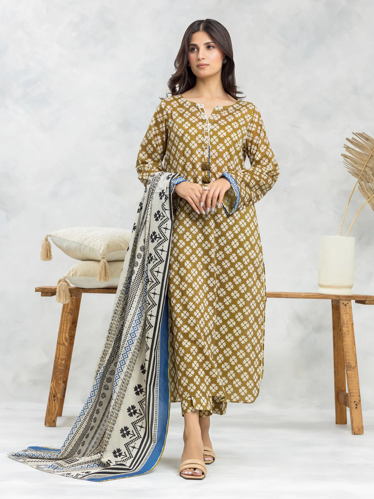 Printed Lawn Suit - EWU24A1-28615-3P