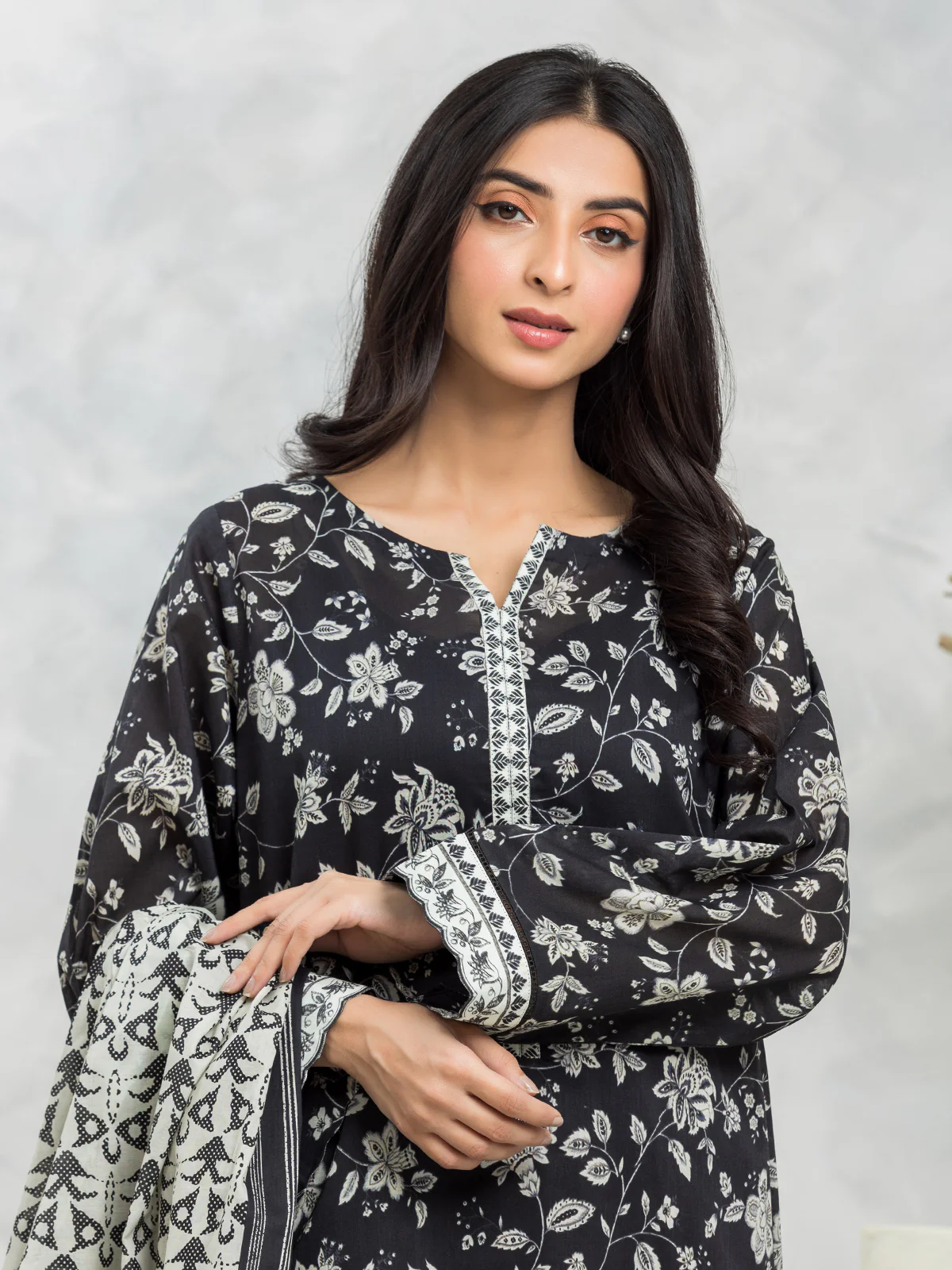 Printed Lawn Suit - EWU24A1-29233-3P - Image 2