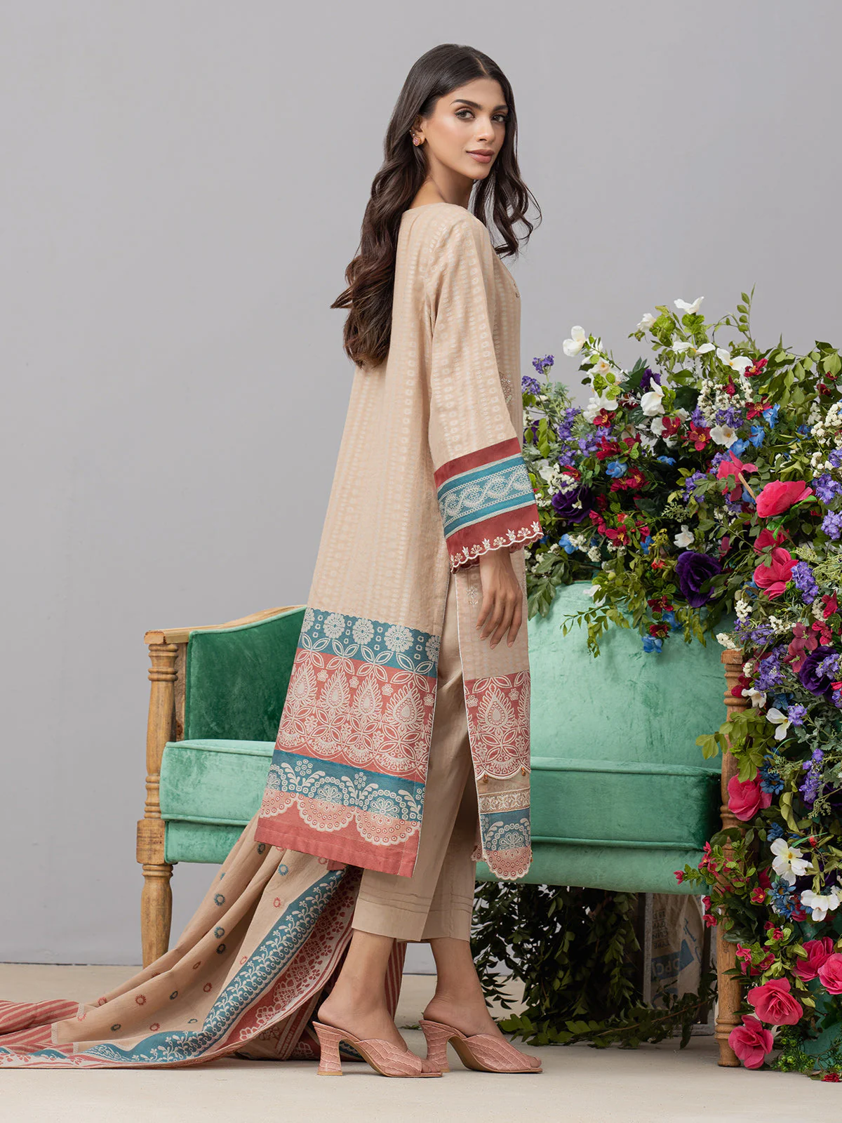 Embroidered Jacquard Shirt Dupatta - EWU24V3-26734SD - Image 4