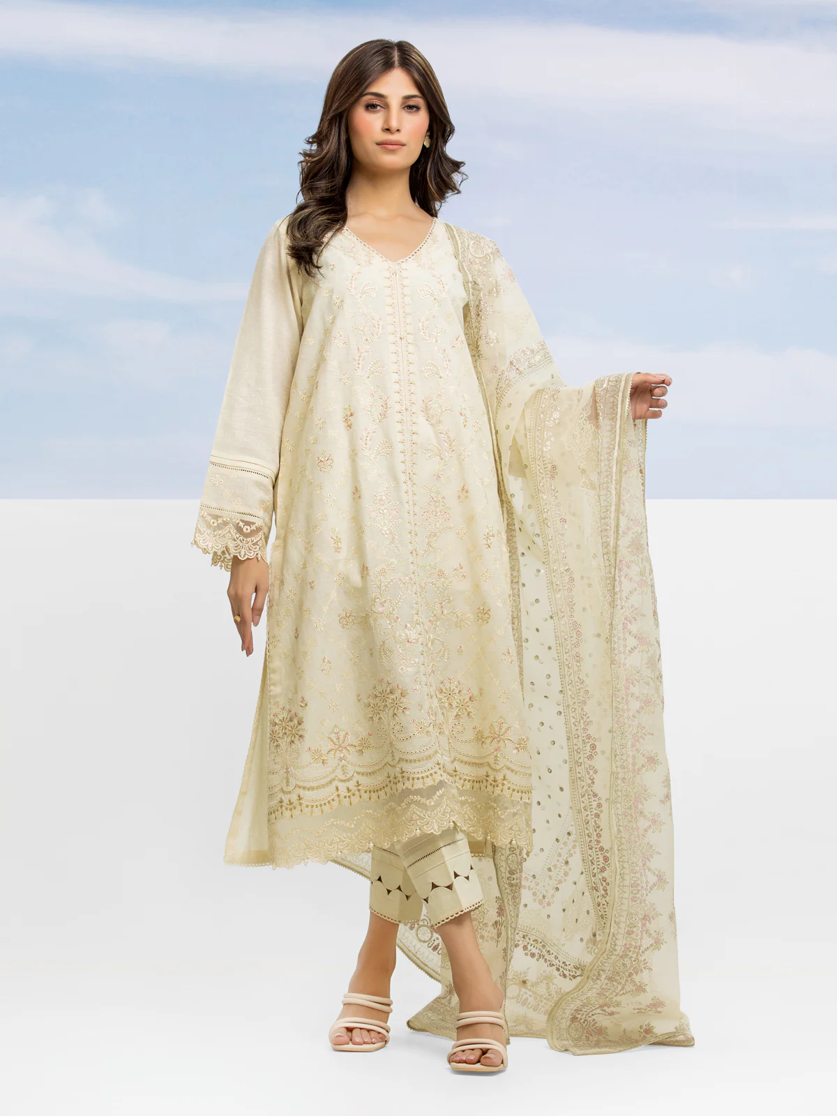 Embroidered Dobby Suit - EWU24V7-28637-3P