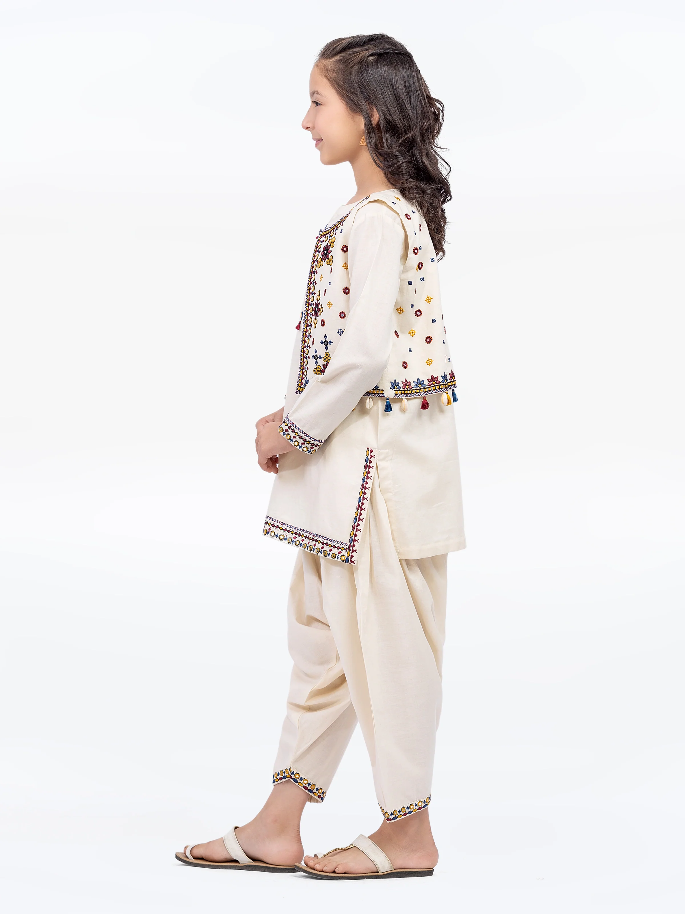 Embroidered Lawn Co-Ord Set - EGTKE5-71012ST - Image 5
