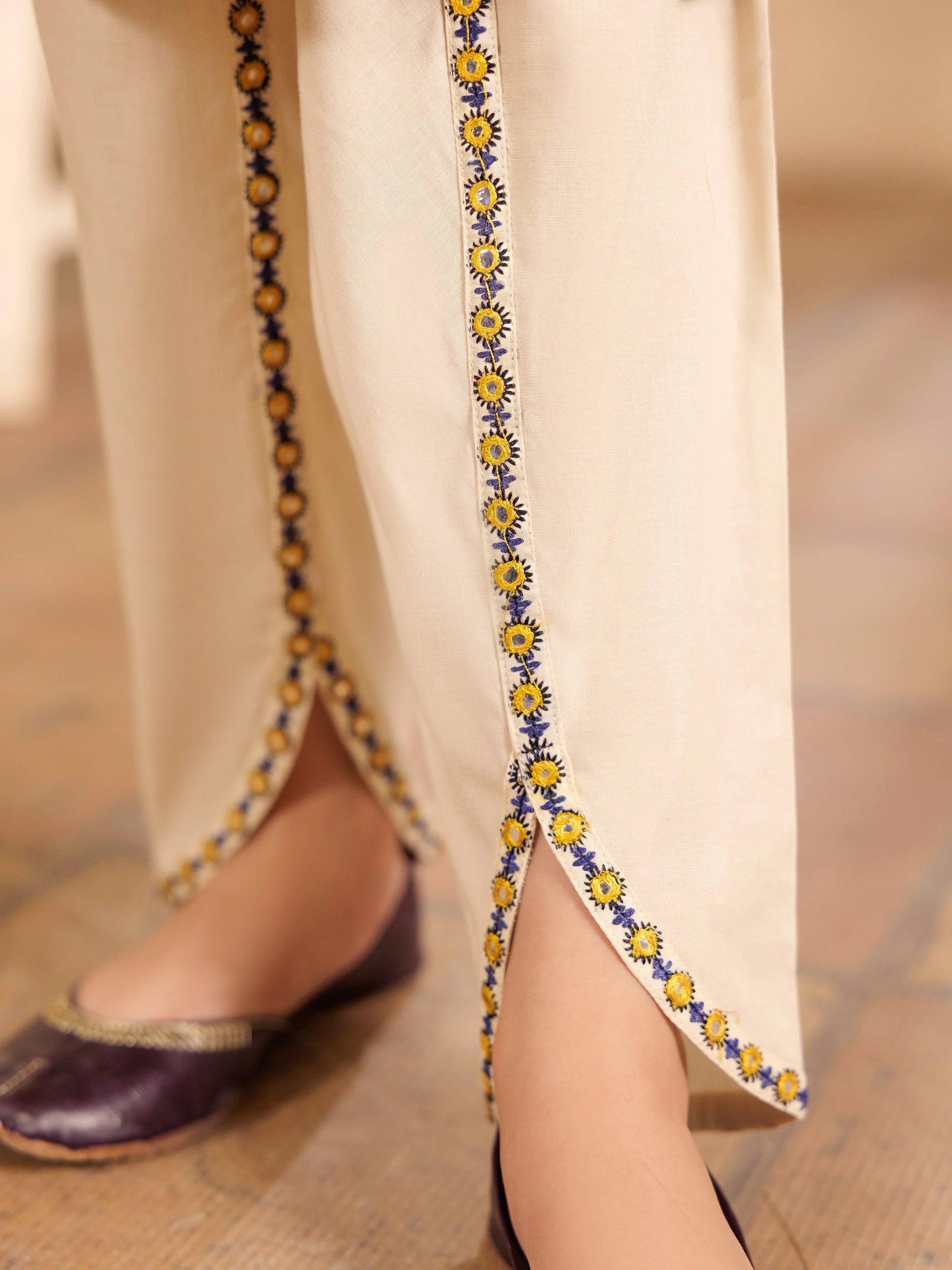 Embroidered Cambric Co-Ord Set - EGTKE5-71015ST - Image 5