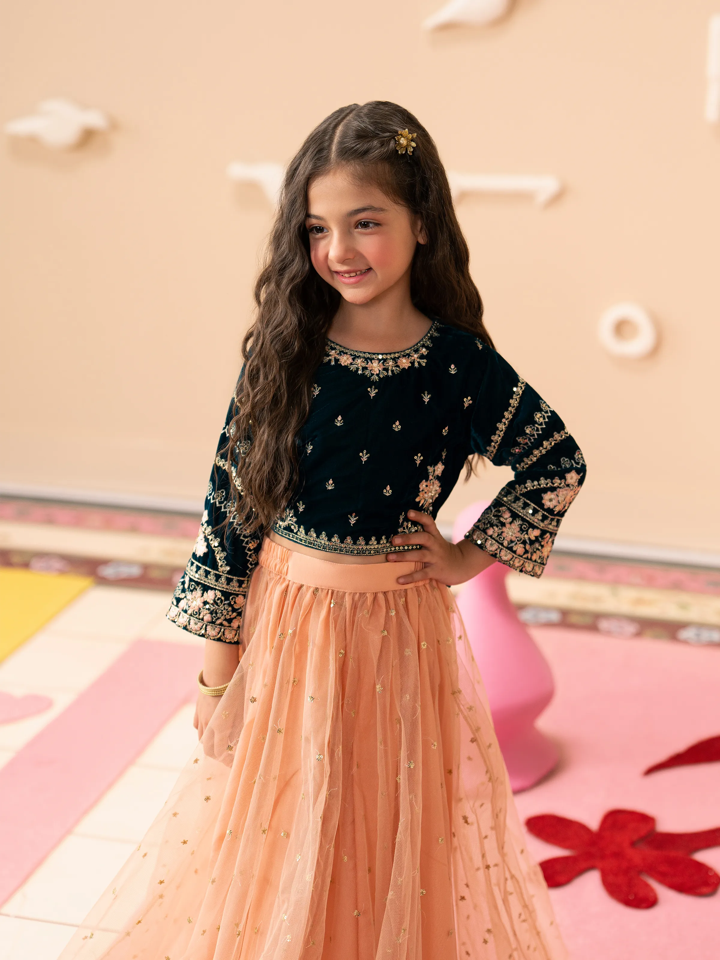 Embroidered Velvet Lehenga Suit - EGTPLE5-50046-3P - Image 5