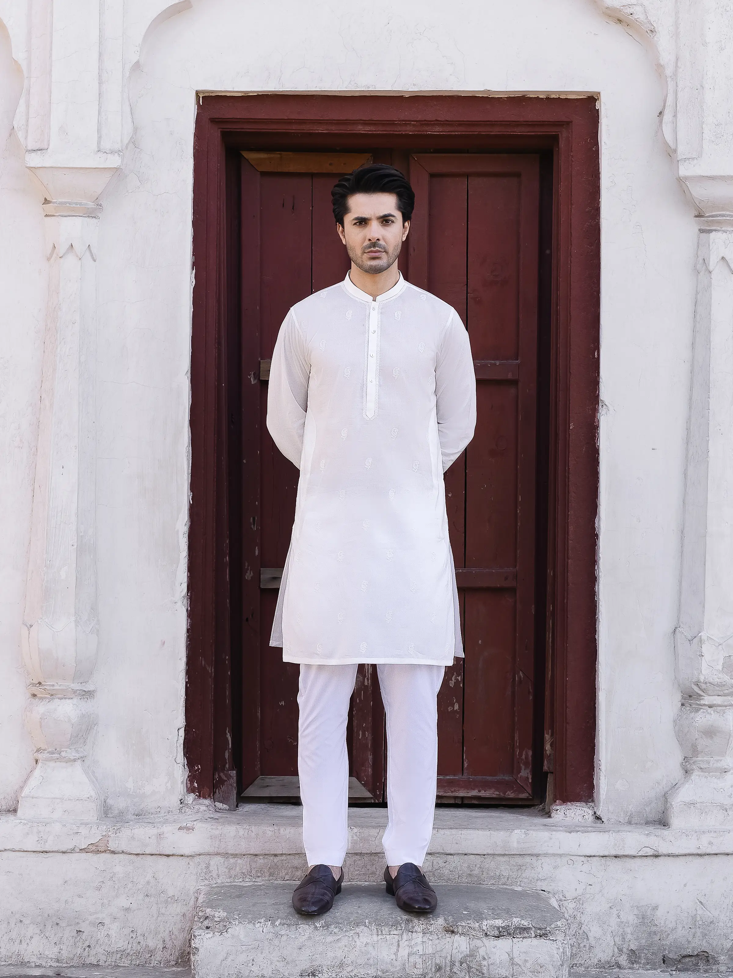 Embroidered Cotton Kurta - EMTK25S-99489 - Image 5