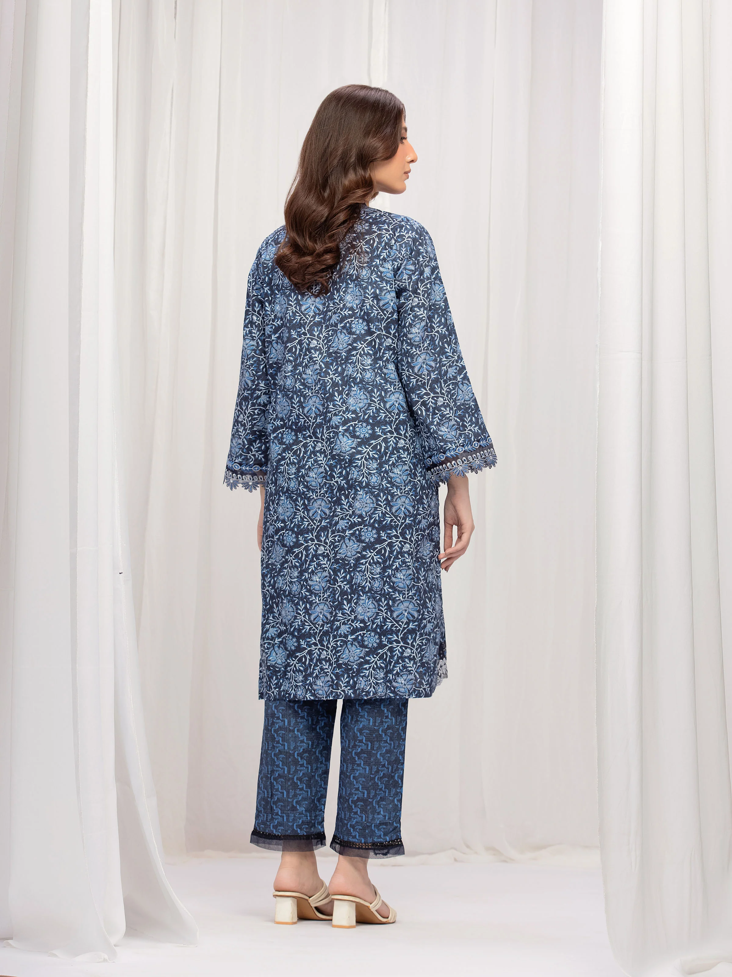 Embroidered Lawn Co-Ord Set - EWTKE5-81690ST - Image 6