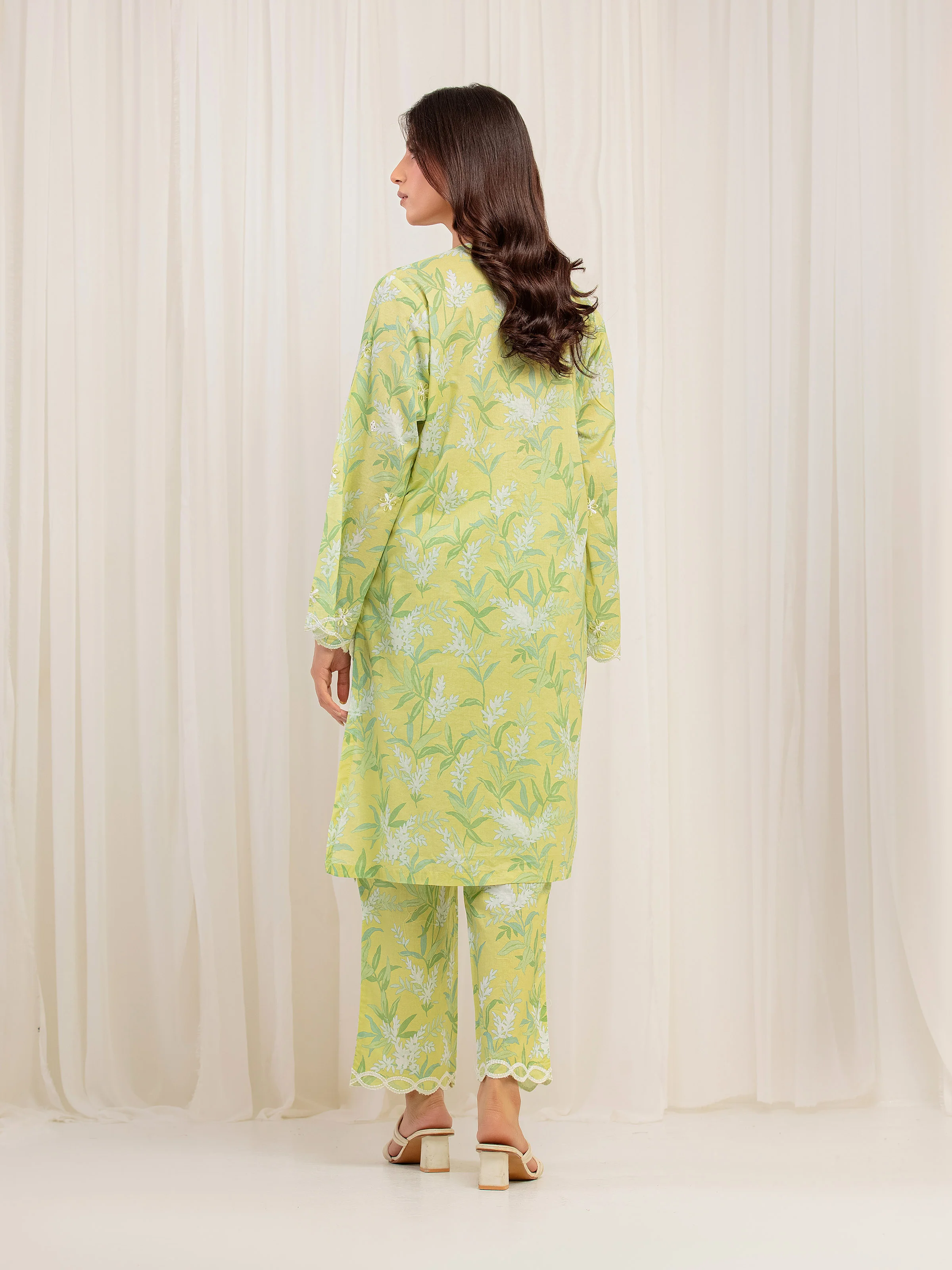 Embroidered Lawn Co-Ord Set - EWTKE5-81861ST - Image 6