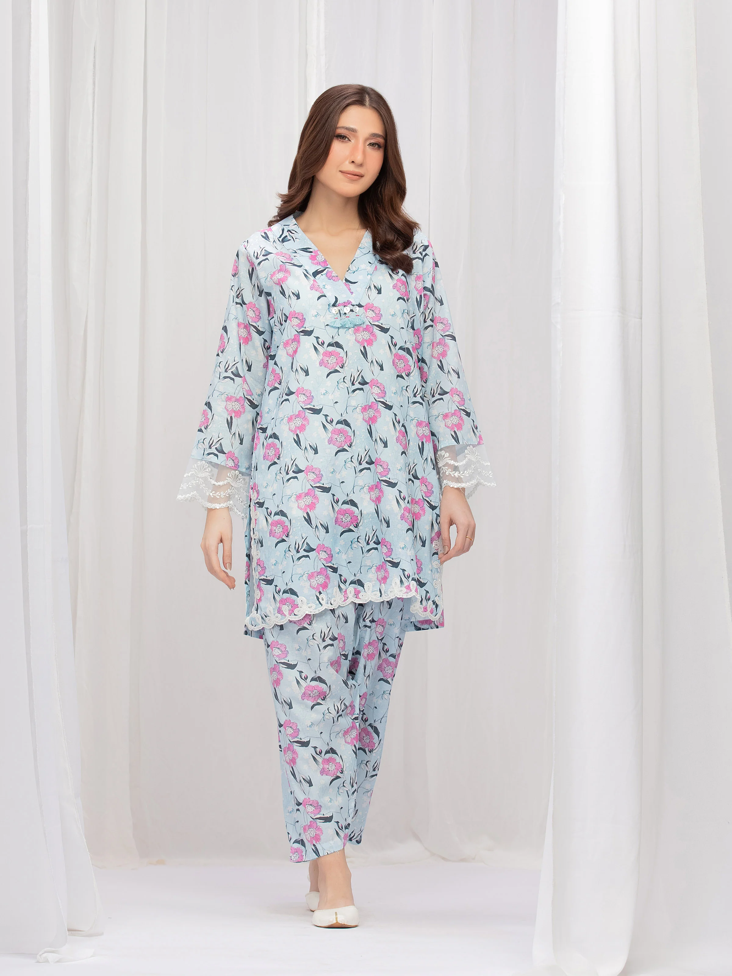 Embroidered Lawn Co-Ord Set - EWTKE5-81903ST