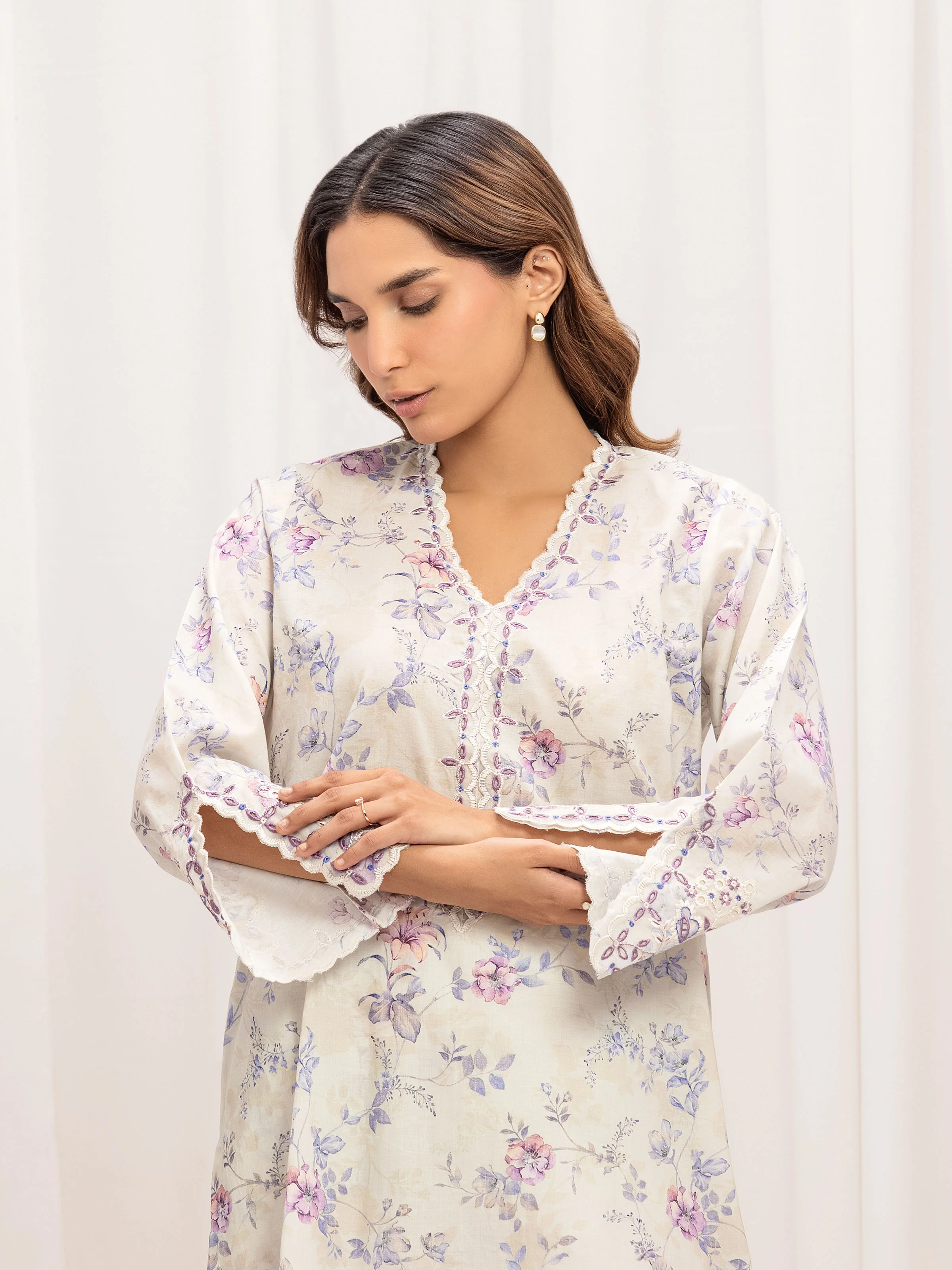 Embroidered Lawn Co-Ord Set - EWTKE5-82386ST - Image 2
