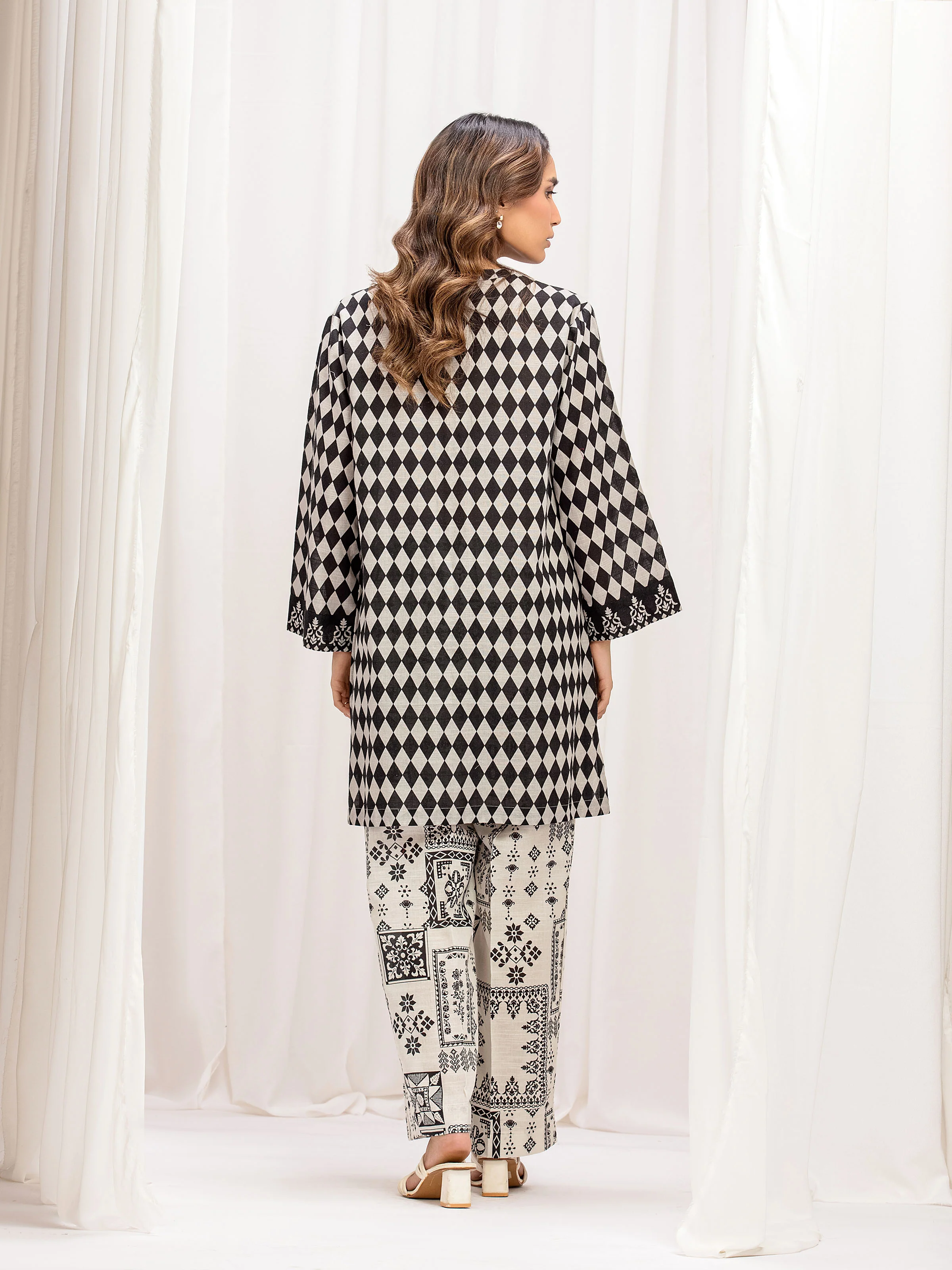 Printed Khaddar Co-Ord Set - EWTKP5-84026ST - Image 6
