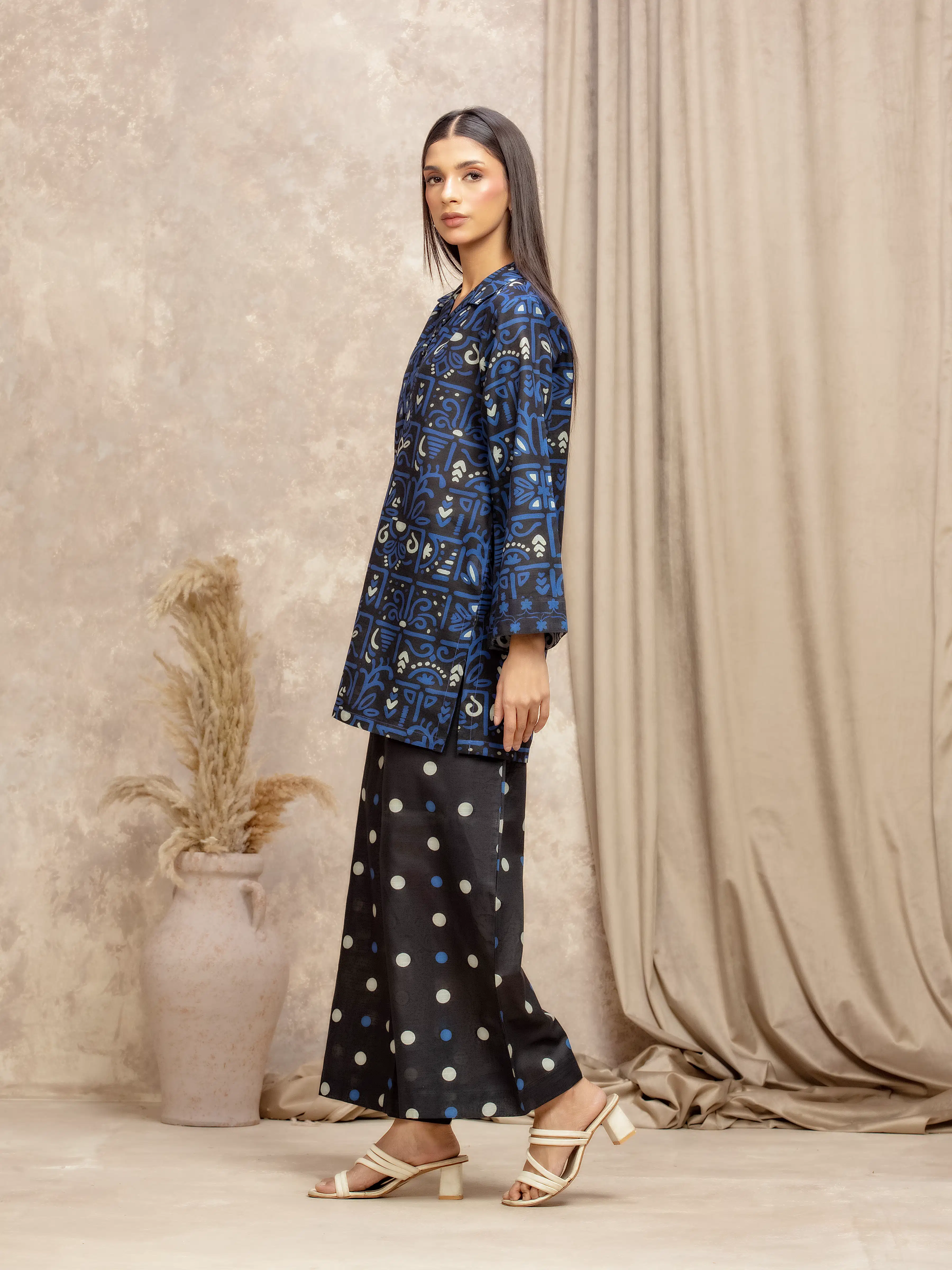 Printed Khaddar Co-Ord Set - EWTKP5-84038ST - Image 4