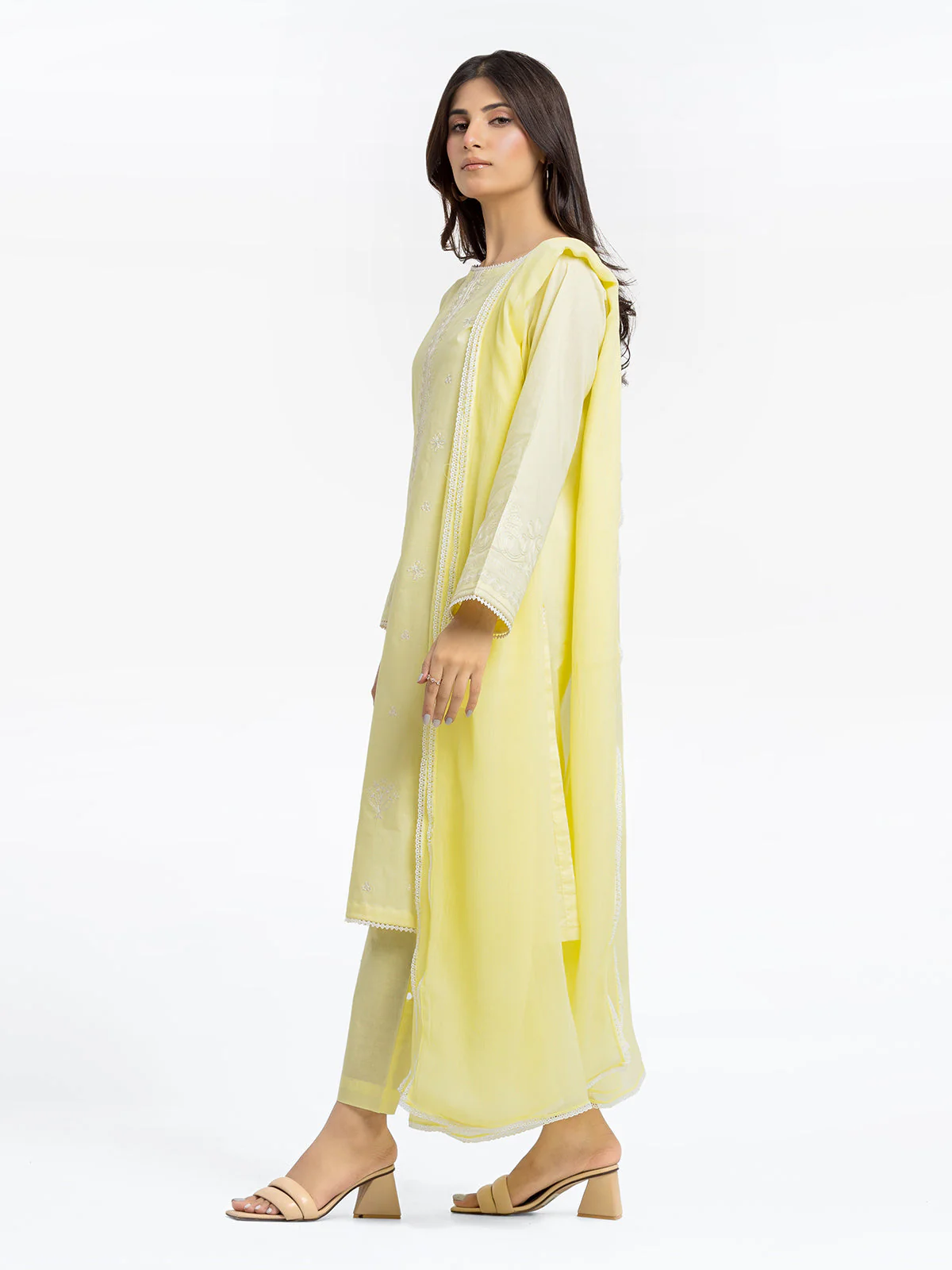Embroidered Cambric Suit - EWTKE24-81056-3P - Image 4