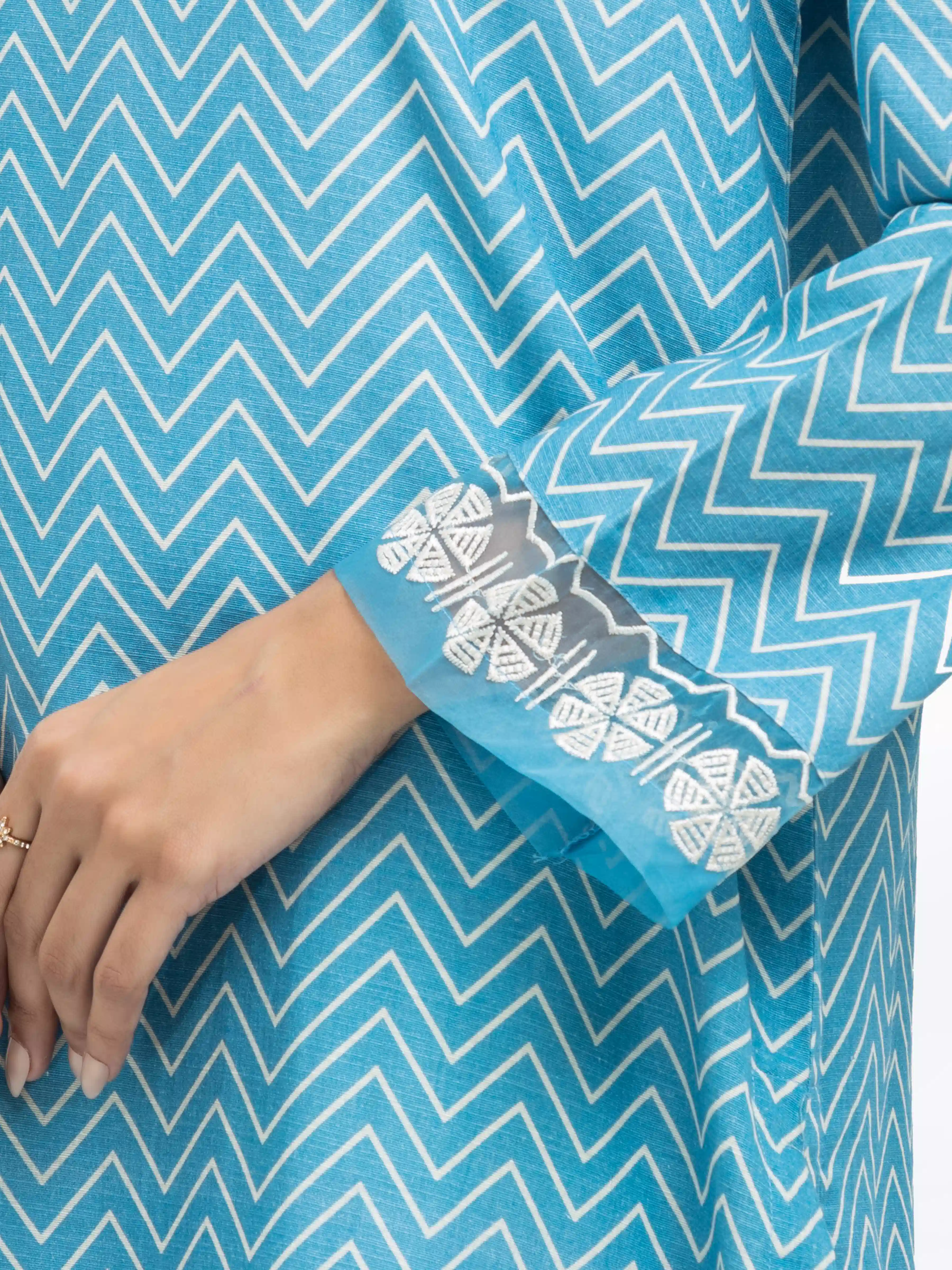 Embroidered Khaddar Suit - EWTKE24-81358-3P - Image 4