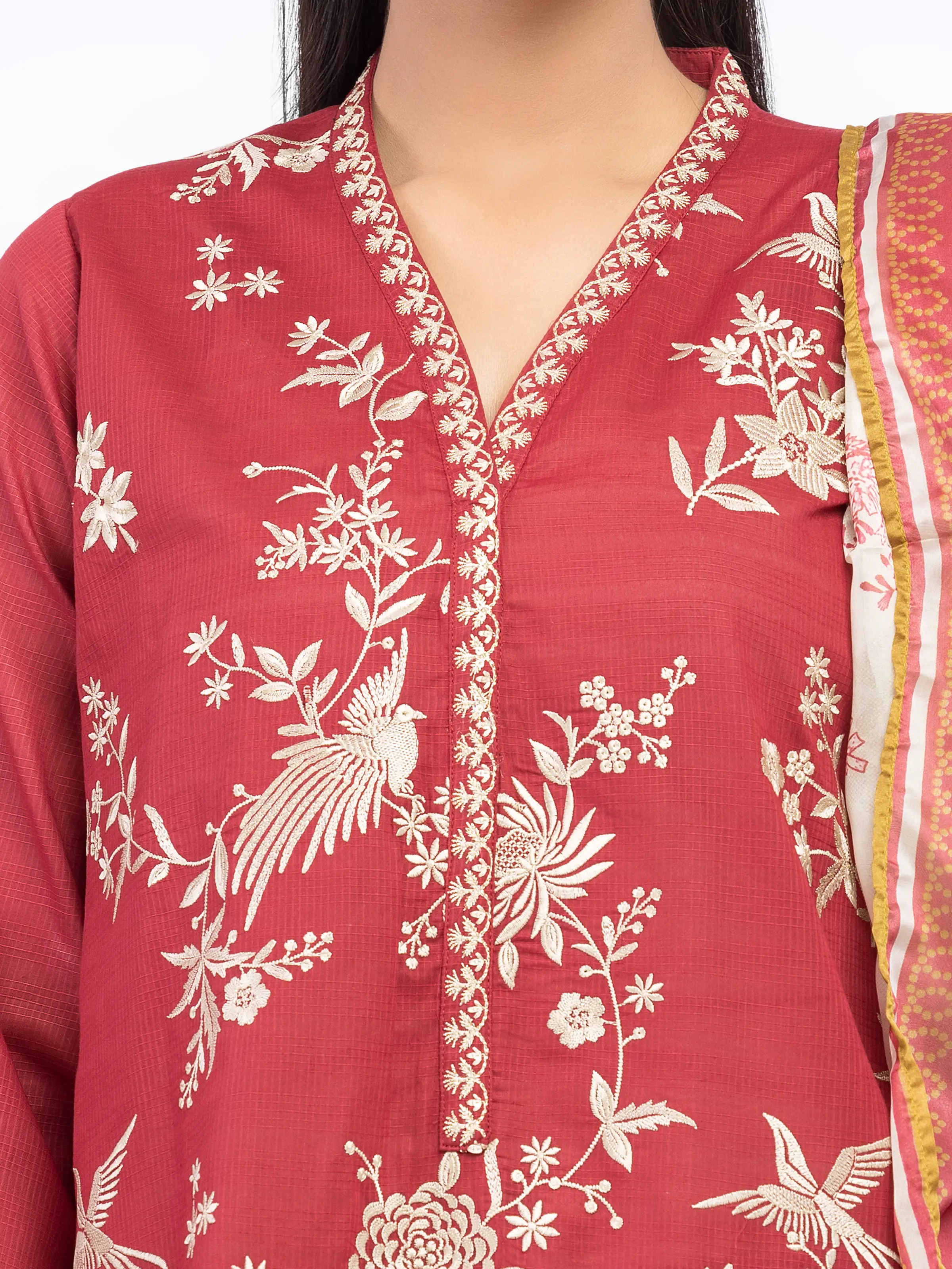 Embroidered Lawn Slub Suit - EWTKE5-82111-3P - Image 3