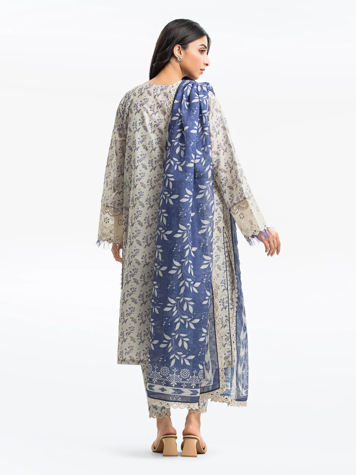 Embroidered Lawn Slub Suit - EWTKE24-69623-3P - Image 6