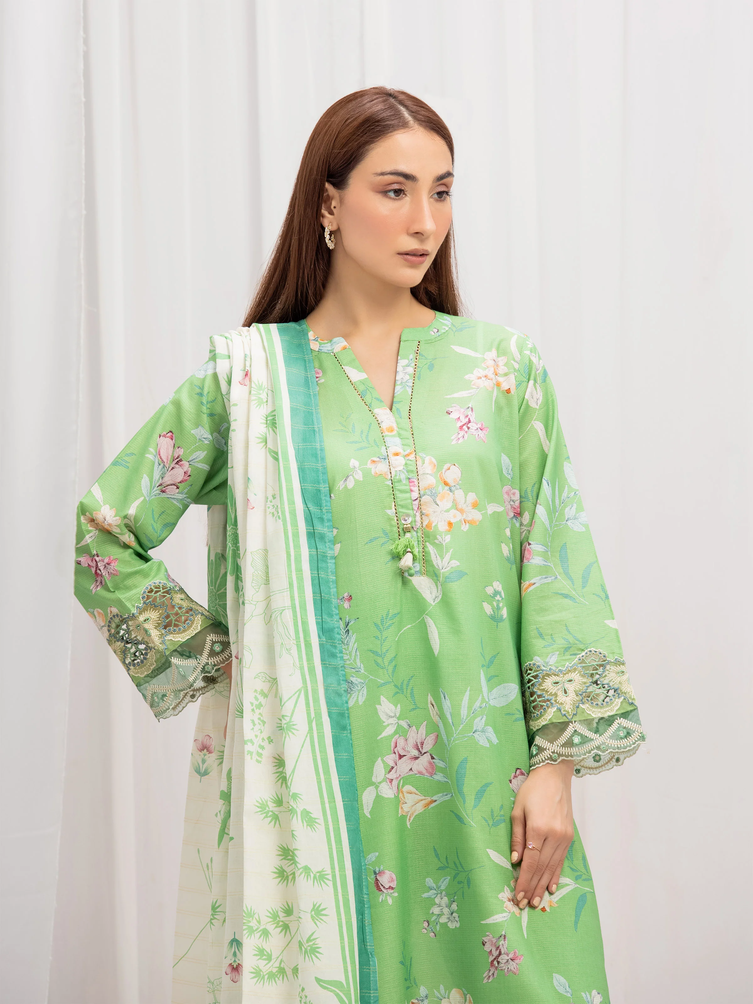 Embroidered Lawn Suit - EWTKE5-82347-3P - Image 2