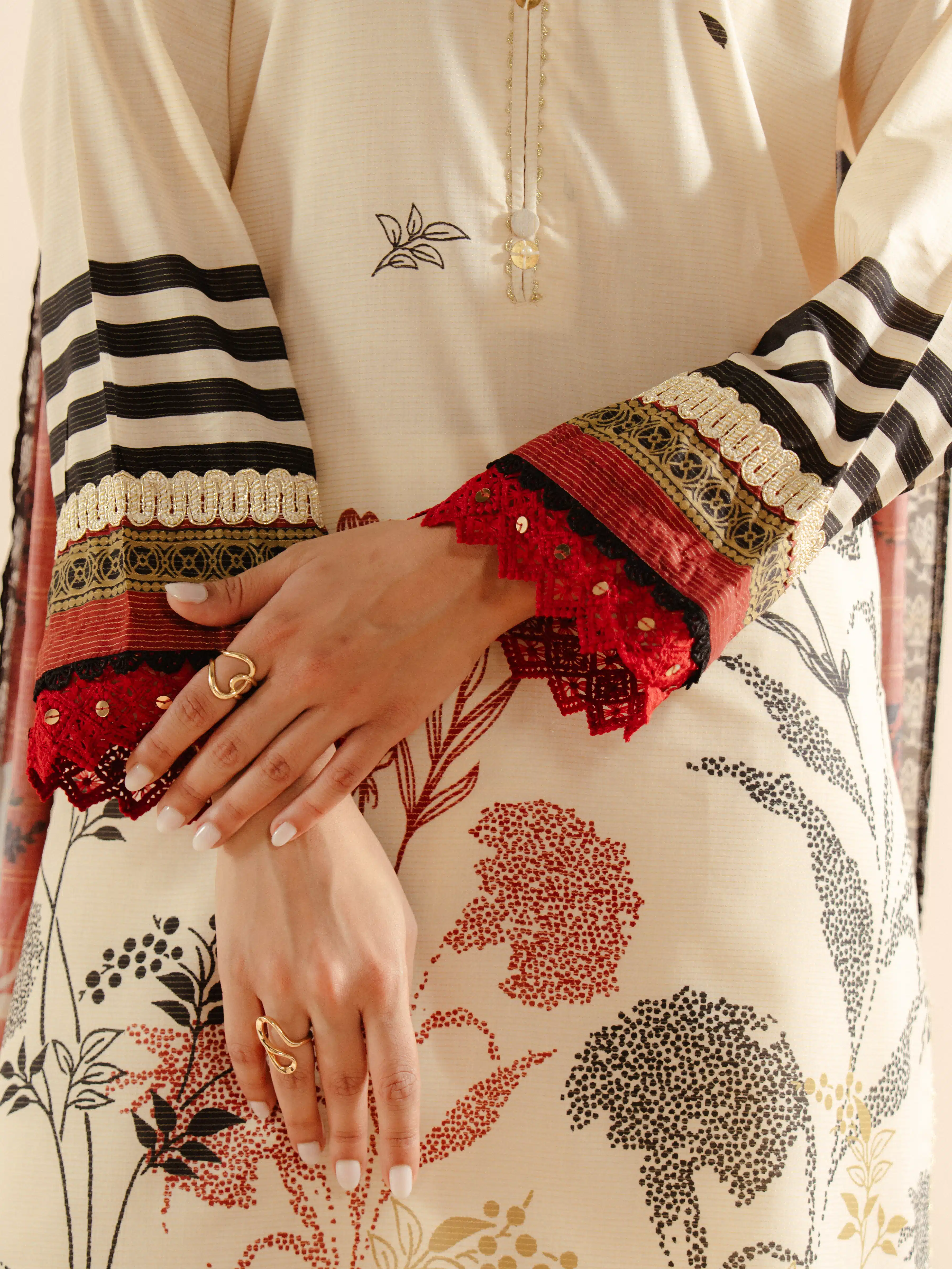 Printed Lawn Suit - EWTKP5-81723-3P - Image 4